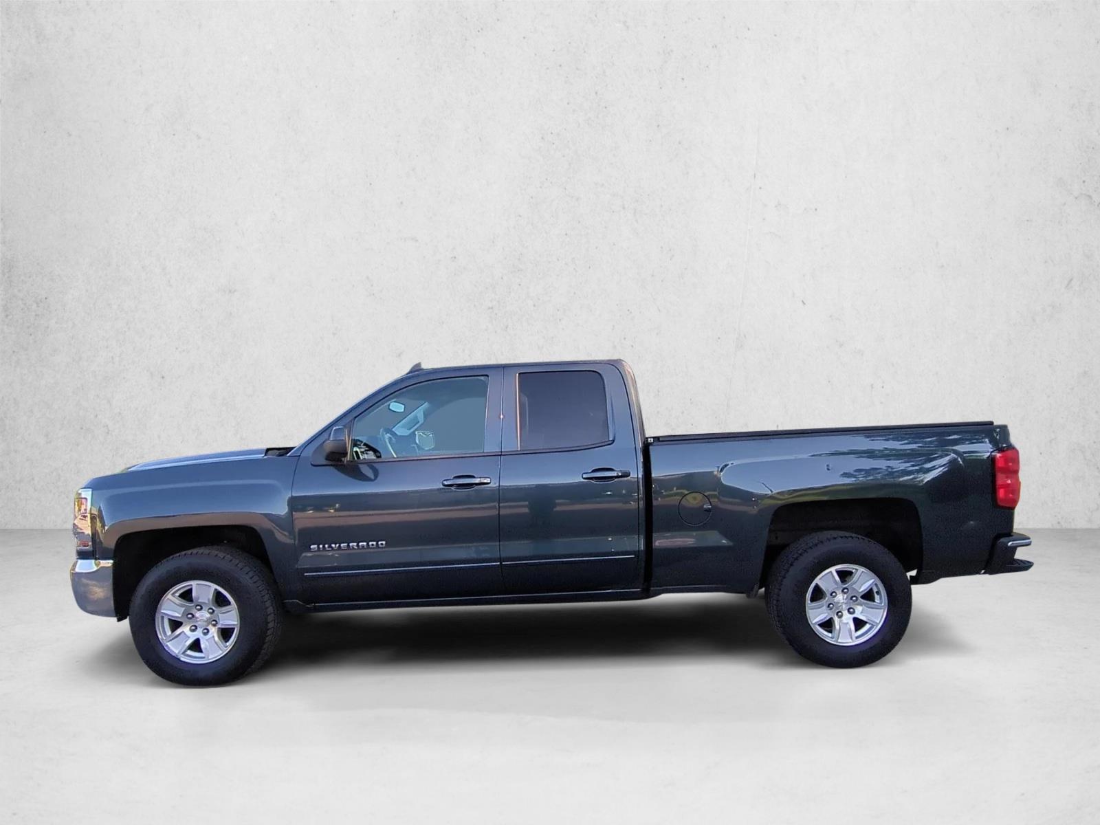 Thumbnail: 2017 Chevrolet Silverado 1500 - 2