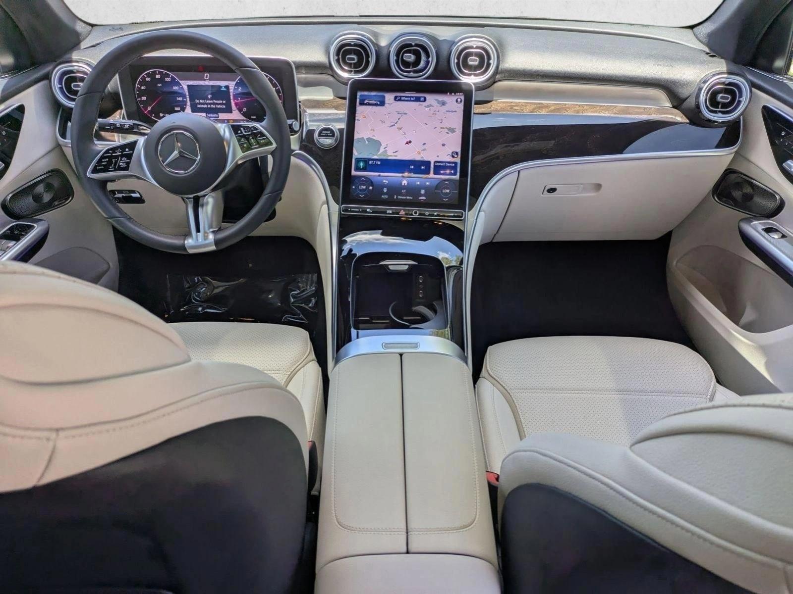 Thumbnail: 2026 Mercedes-Benz GLC - 4
