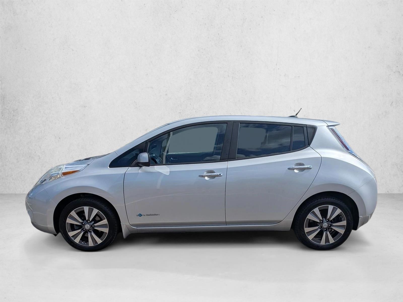 Thumbnail: 2015 Nissan Leaf - 2