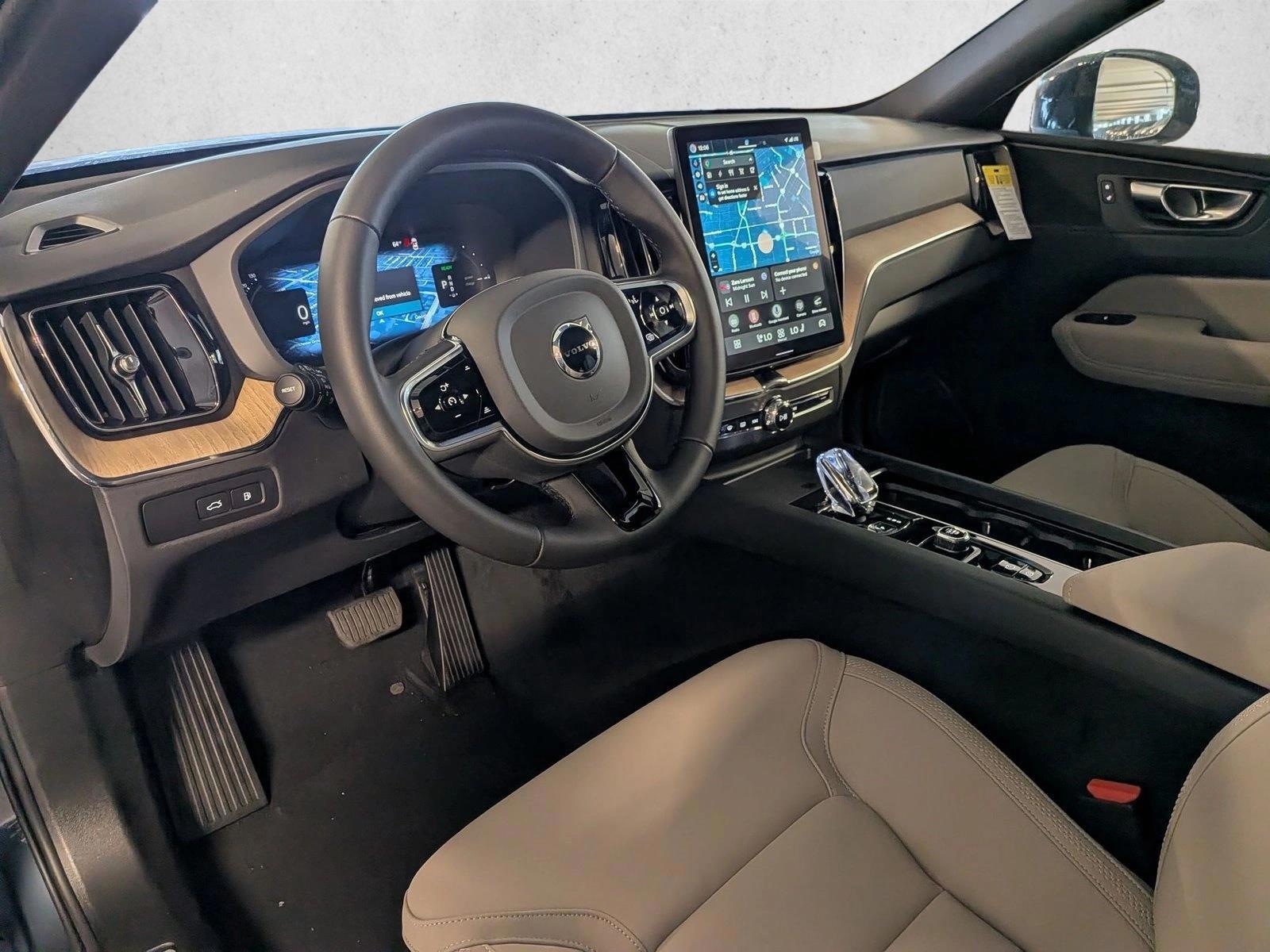 Thumbnail: 2026 Volvo XC60 - 3