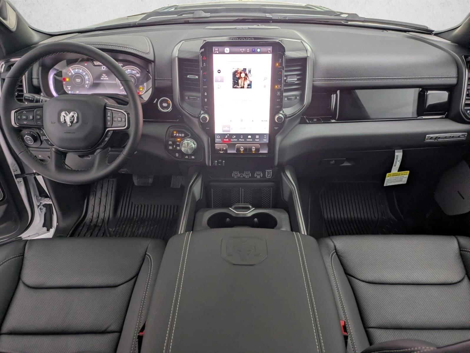 Thumbnail: 2026 RAM 1500 - 4