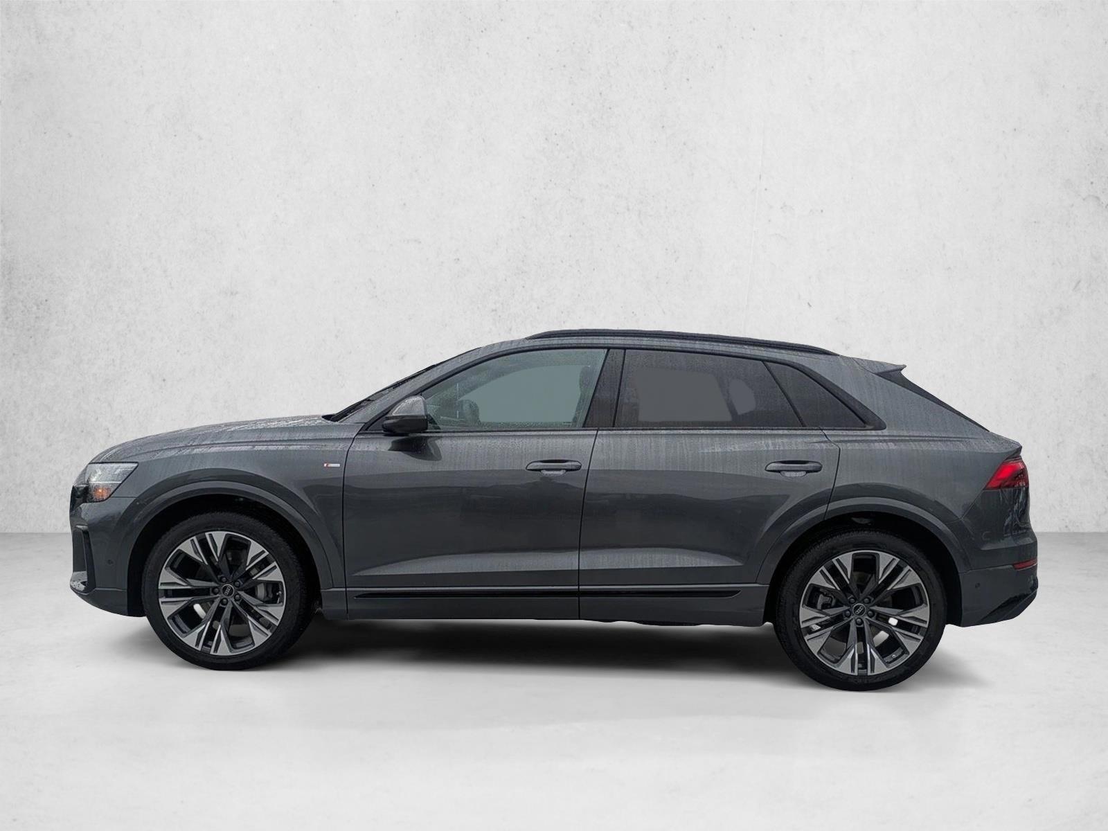 Thumbnail: 2026 Audi Q8 - 2