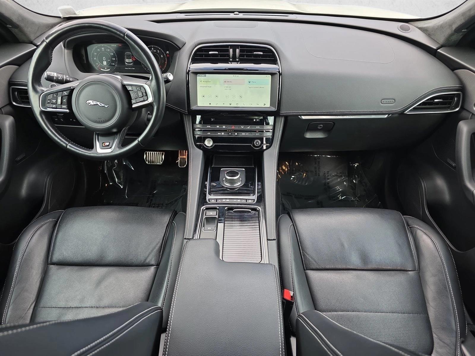 Thumbnail: 2019 Jaguar F-Pace - 3
