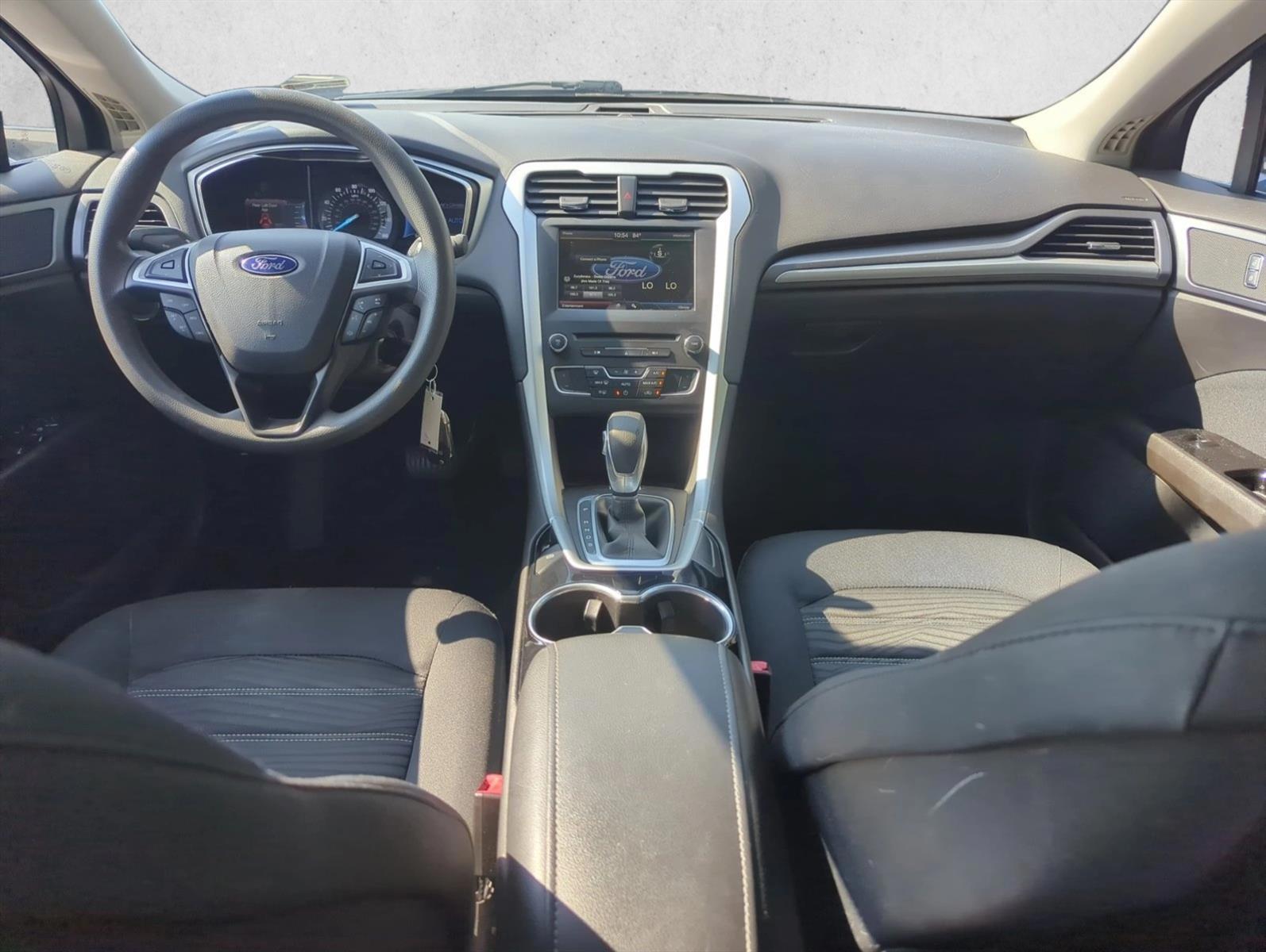 Thumbnail: 2016 Ford Fusion - 2