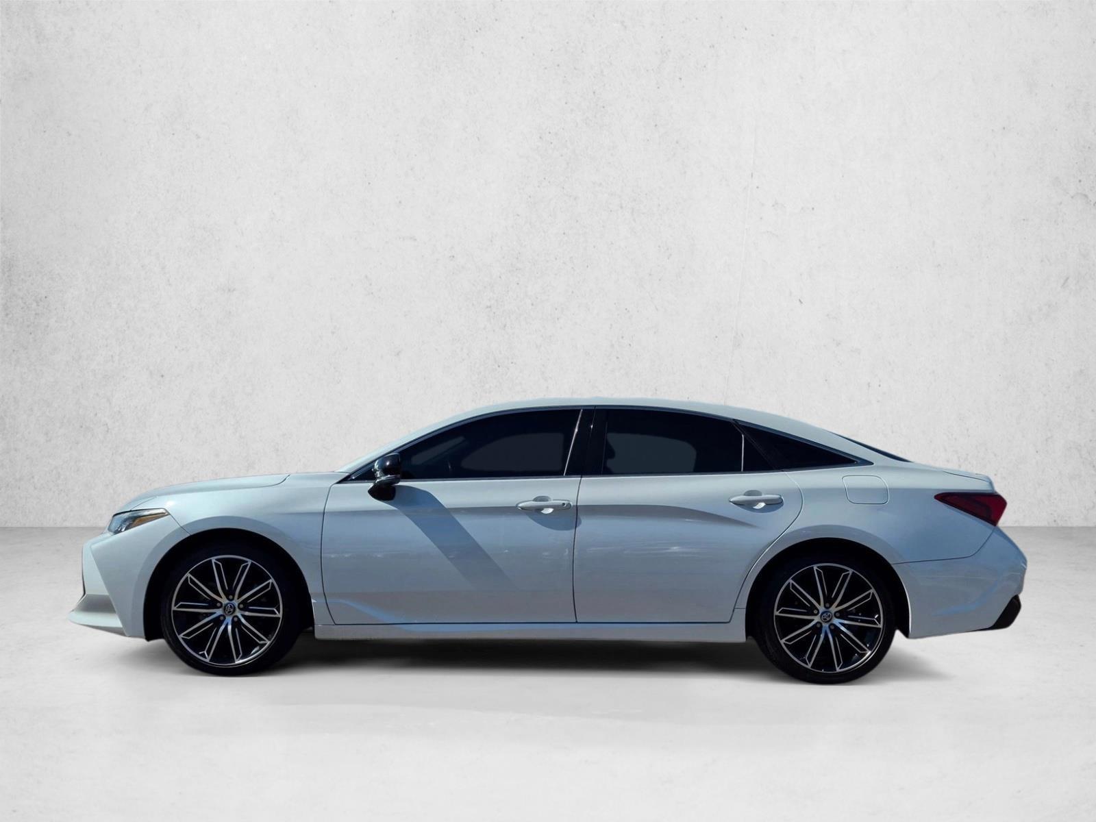Thumbnail: 2019 Toyota Avalon - 2