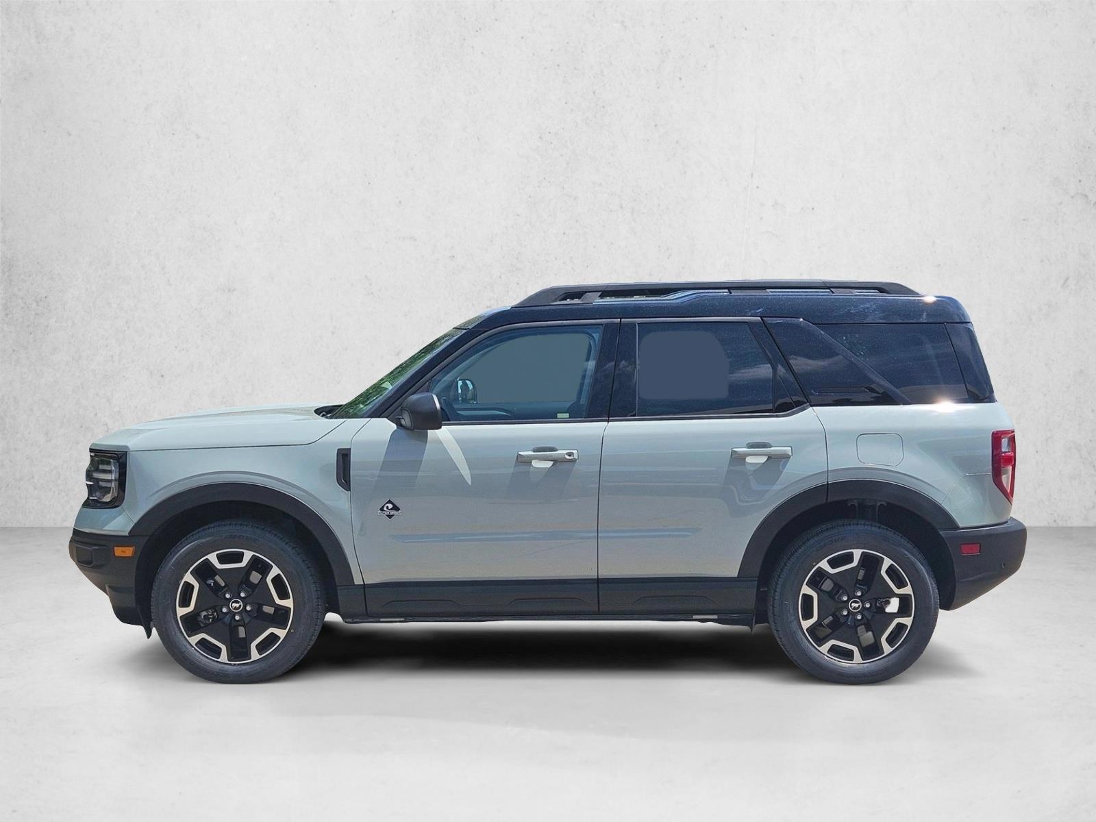 Thumbnail: 2023 Ford Bronco Sport - 2