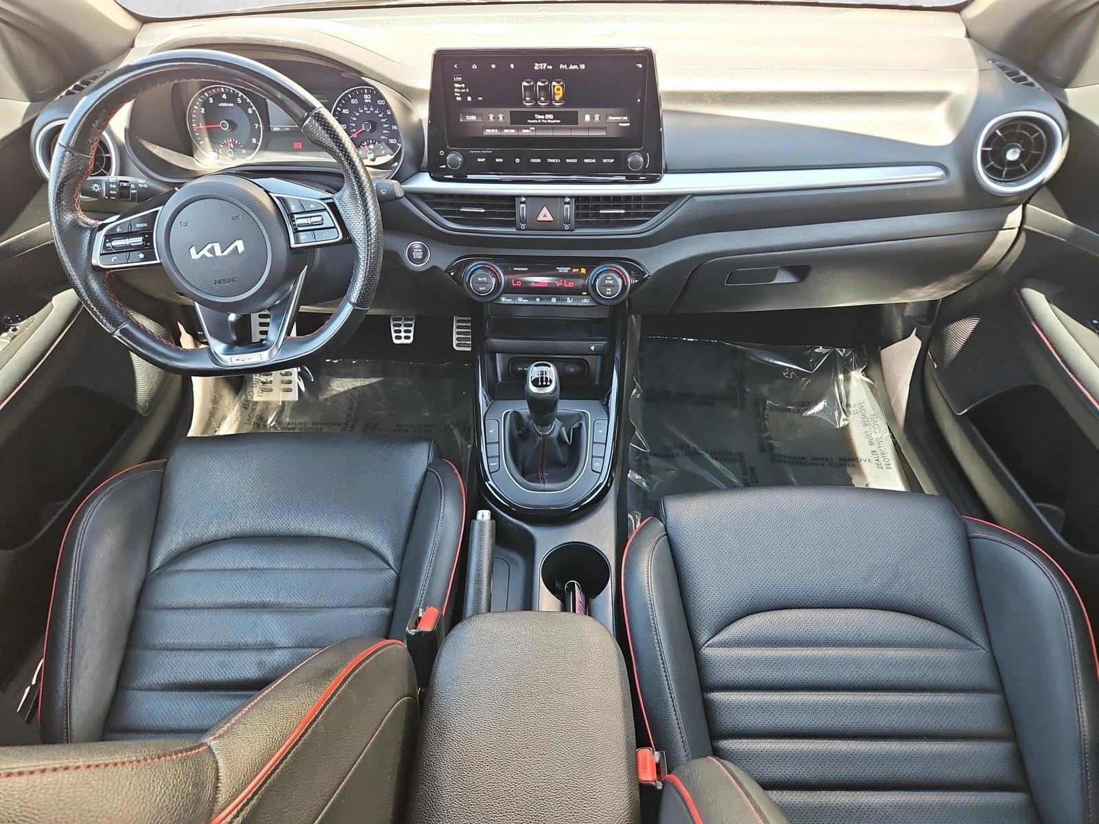 Thumbnail: 2022 Kia Forte - 3