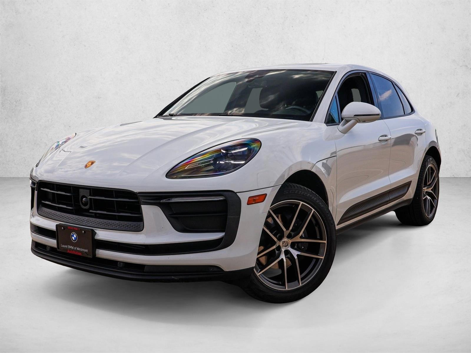 2023 Porsche Macan Base
