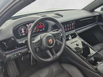 2025 Porsche Panamera