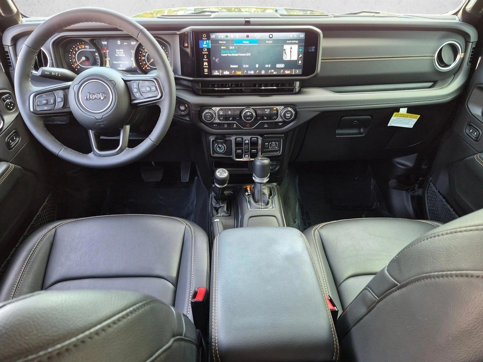 Thumbnail: 2025 Jeep Gladiator - 3