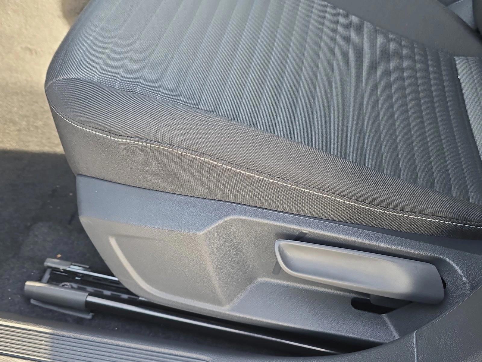 Thumbnail: 2026 Volkswagen Jetta - 5