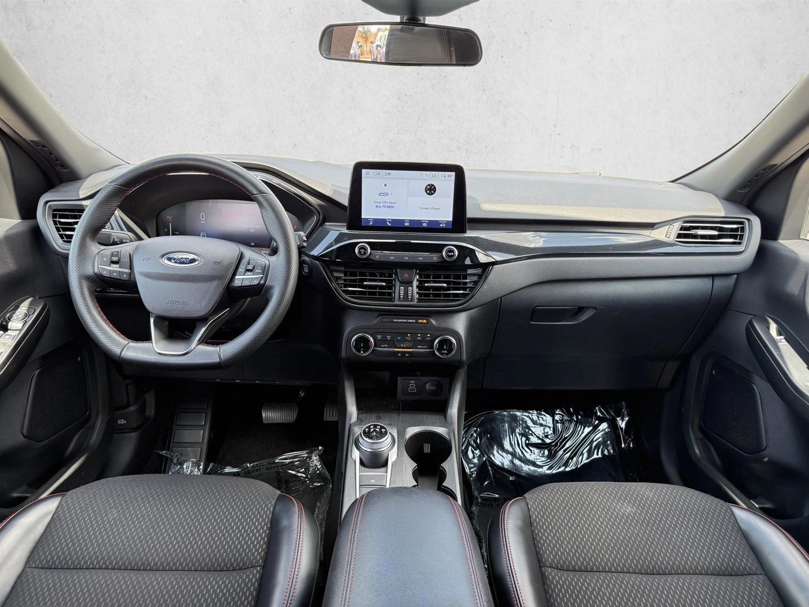 Thumbnail: 2025 Ford Escape - 3