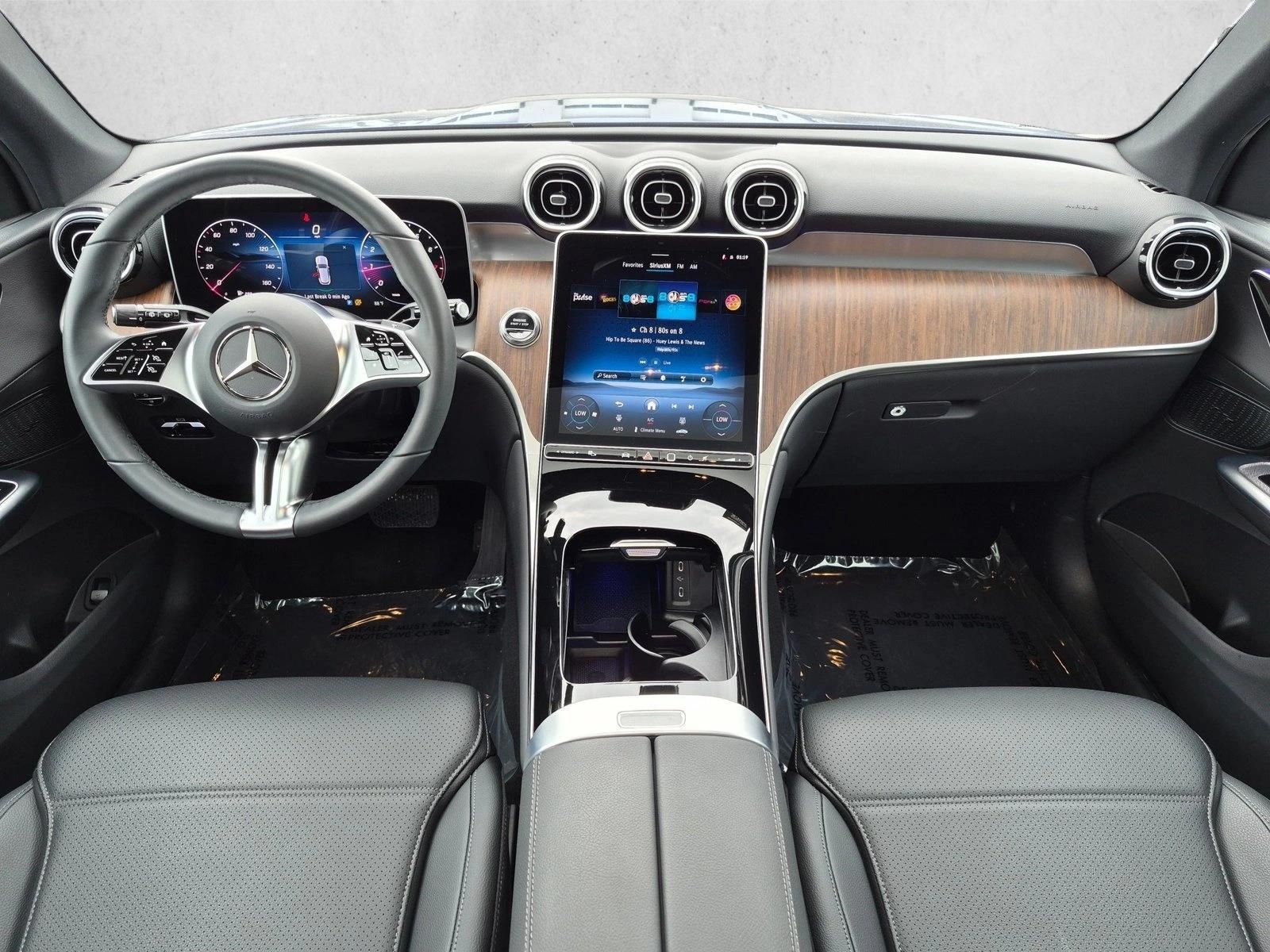 Thumbnail: 2026 Mercedes-Benz GLC - 3