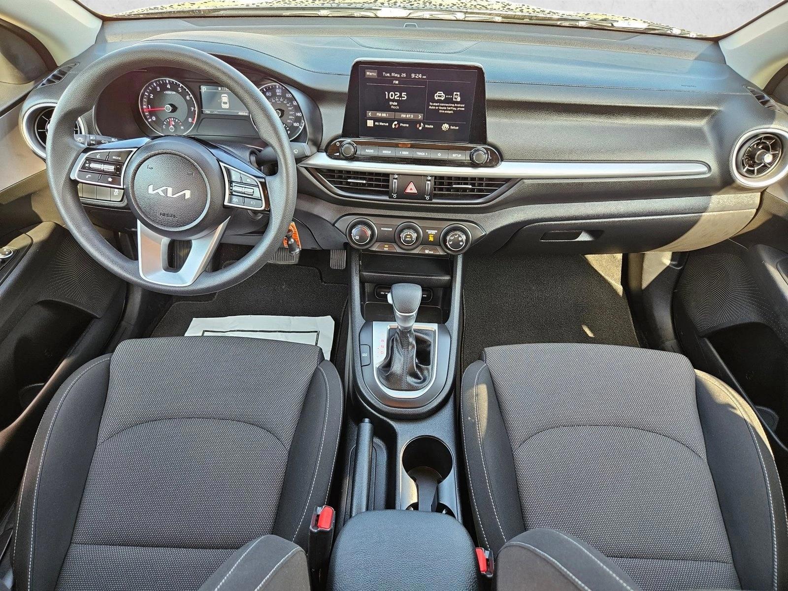 Thumbnail: 2023 Kia Forte - 3