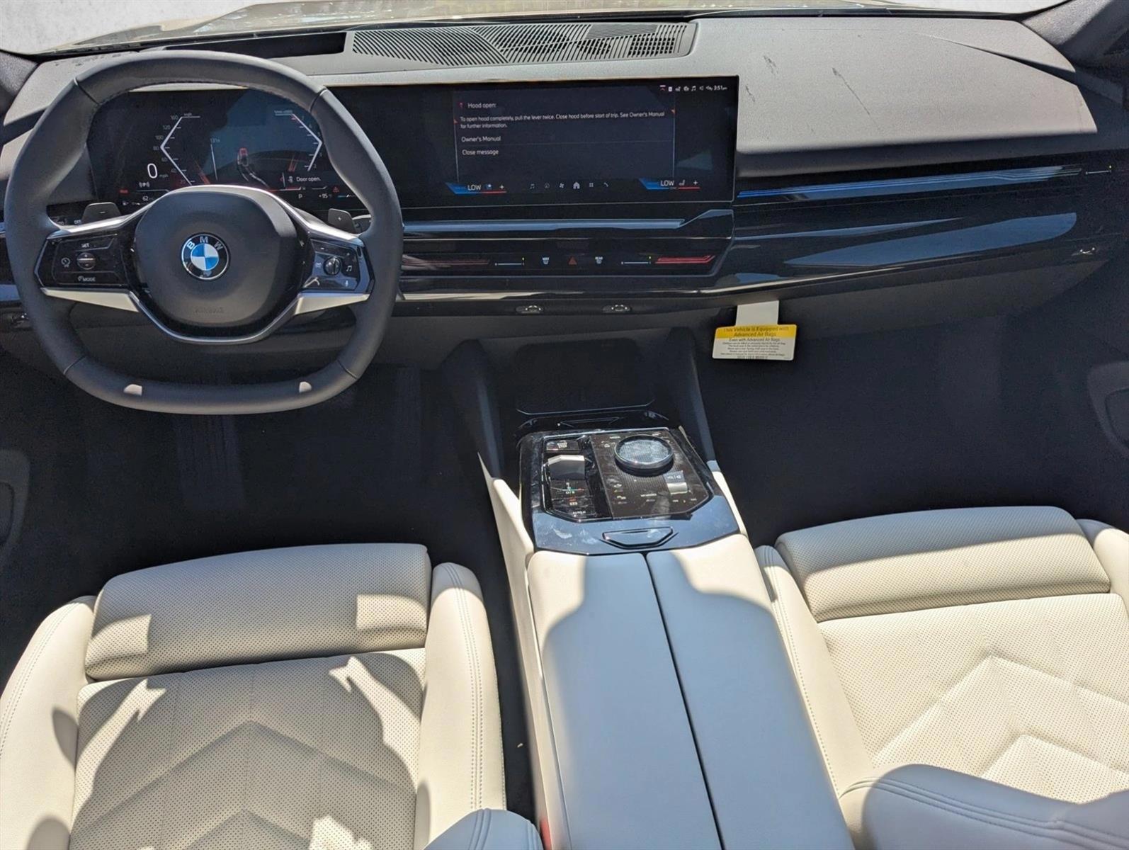 Thumbnail: 2026 BMW 5 Series - 3