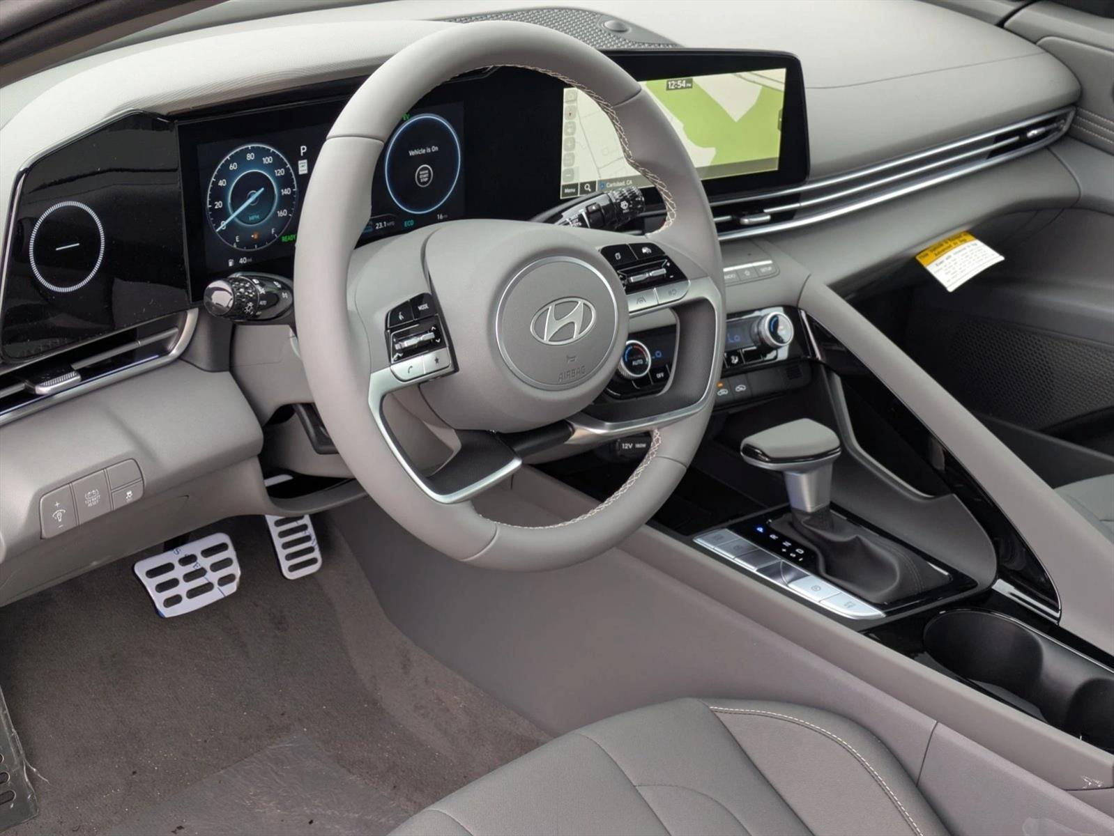 Thumbnail: 2025 Hyundai Elantra - 3