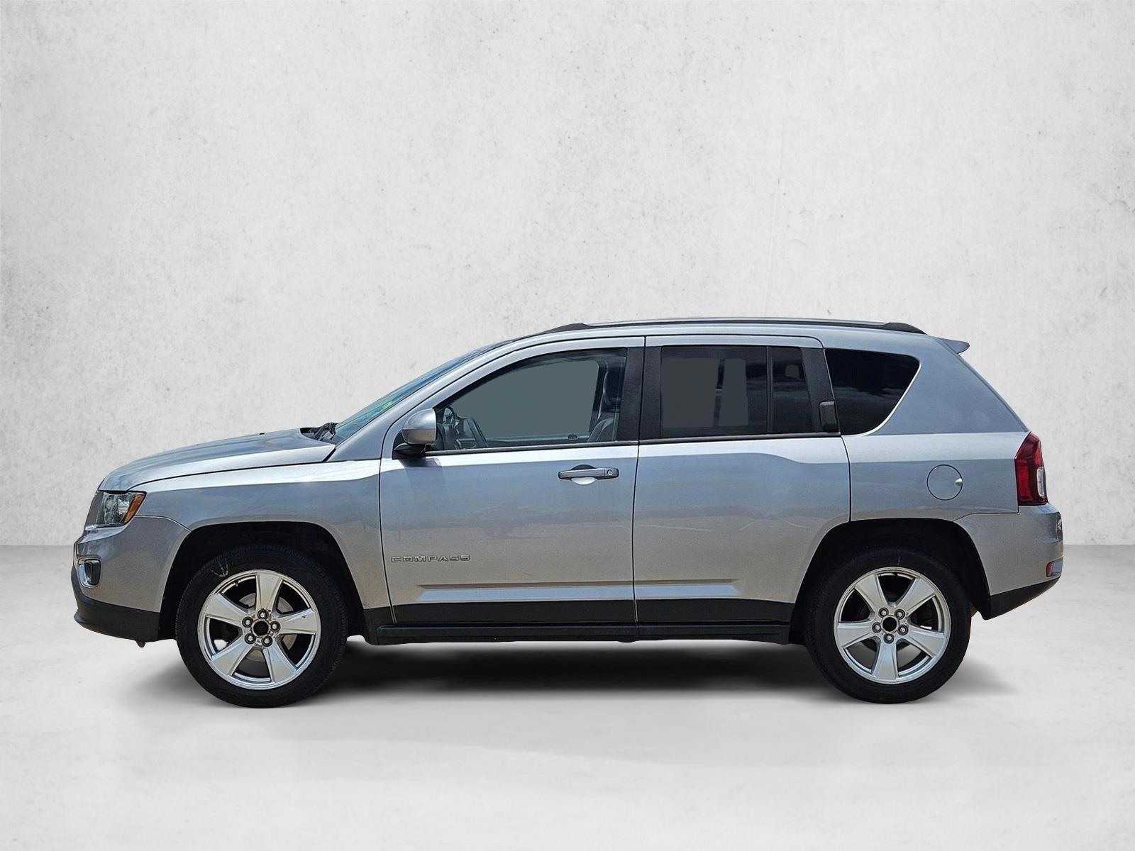Thumbnail: 2015 Jeep Compass - 2