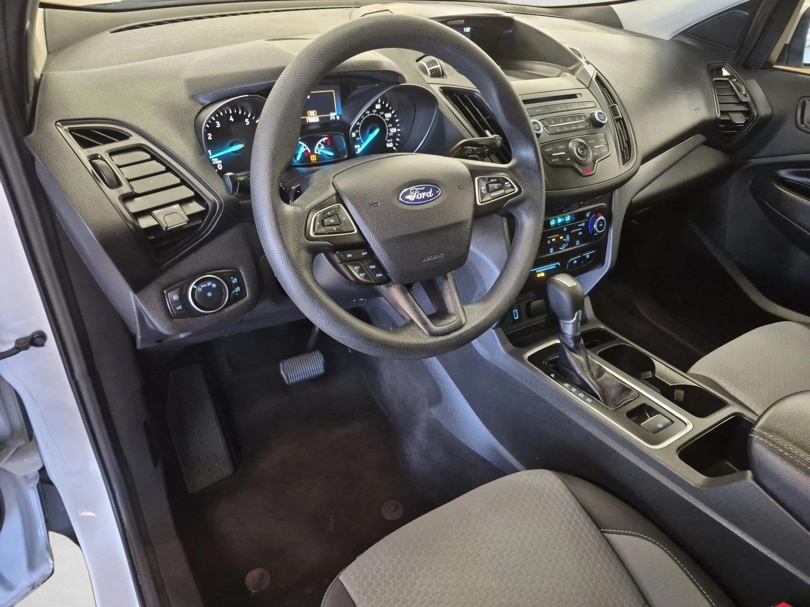 Thumbnail: 2017 Ford Escape - 3