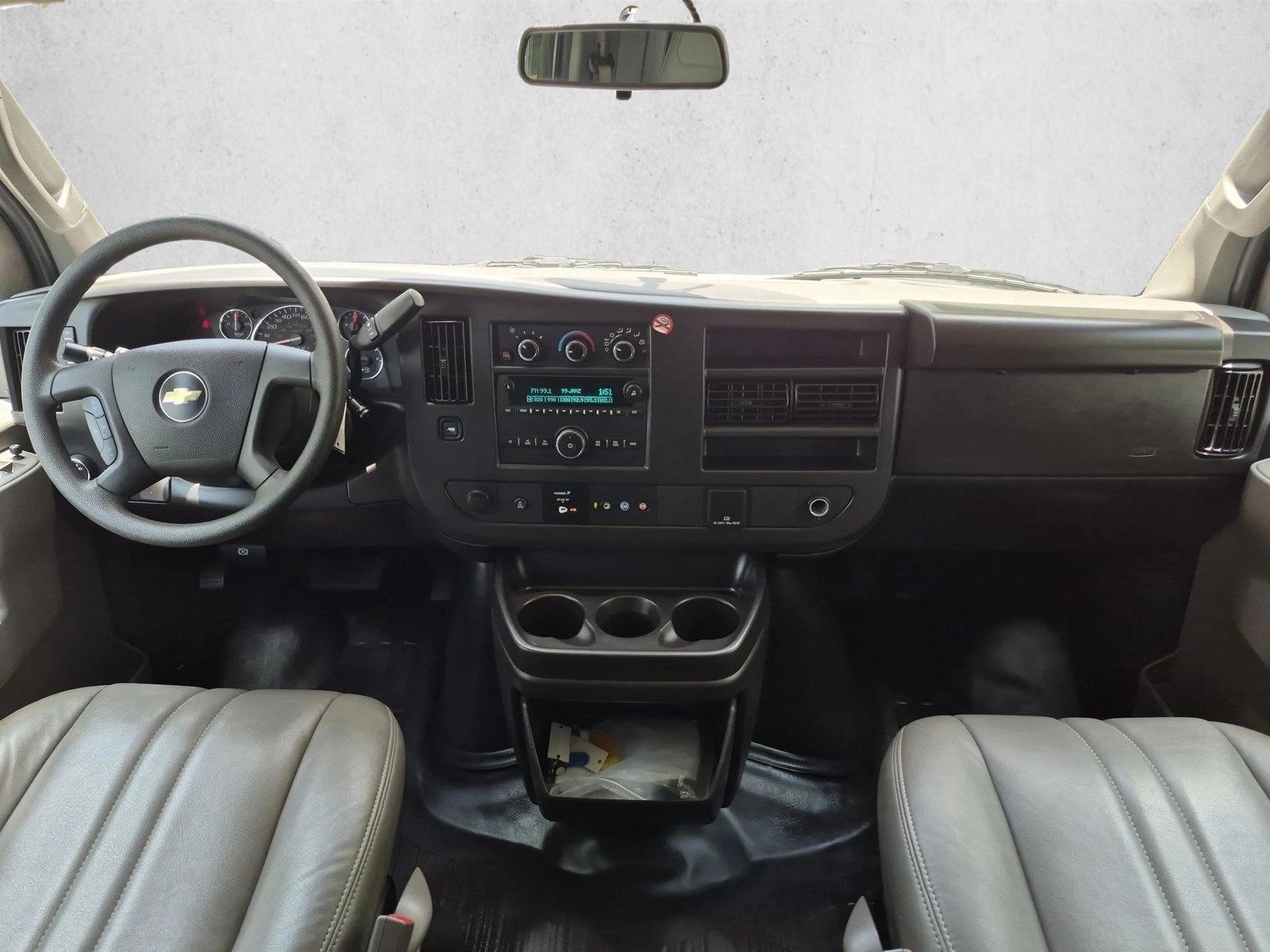 Thumbnail: 2025 Chevrolet Express - 4