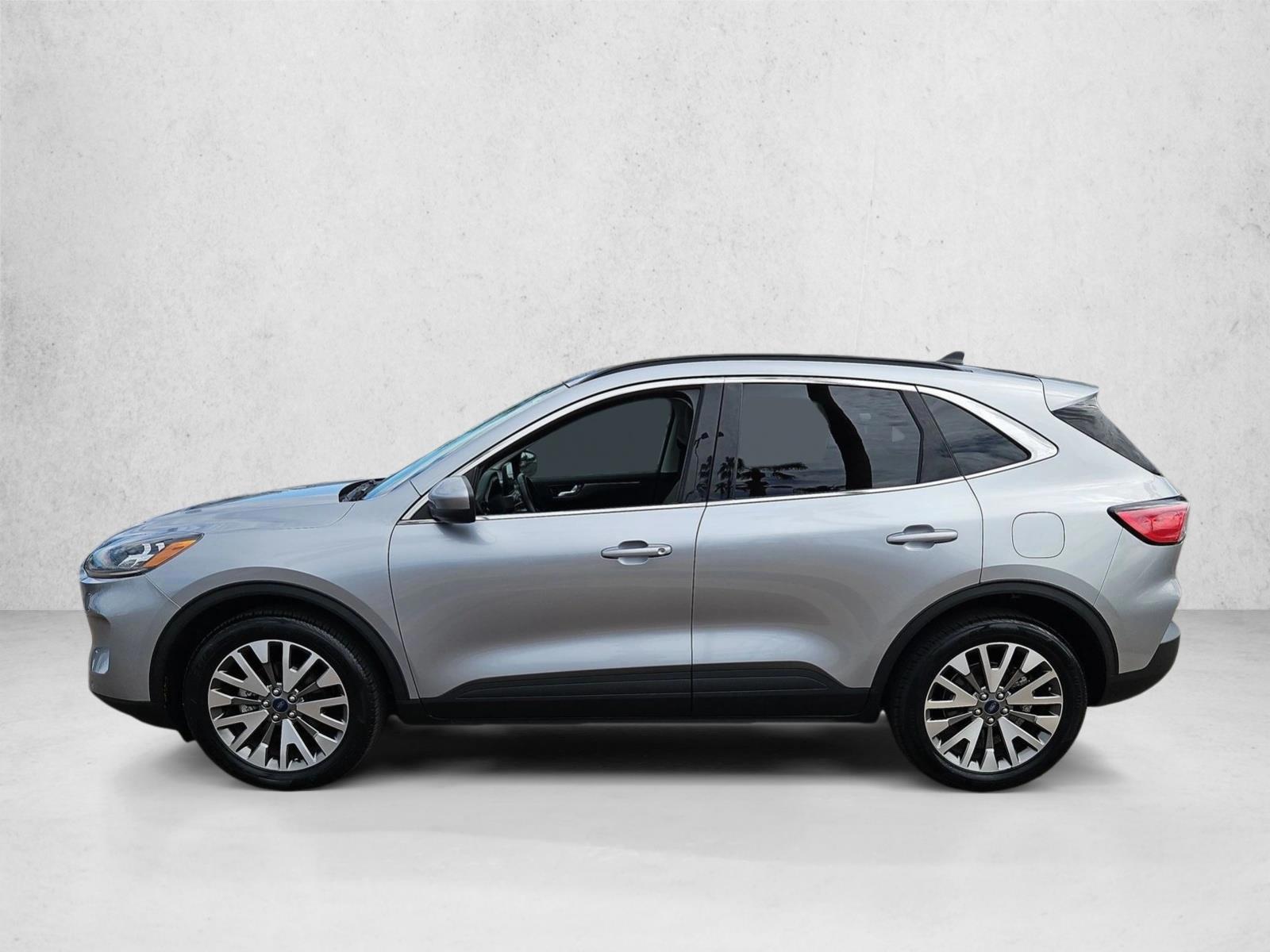 Thumbnail: 2022 Ford Escape - 2