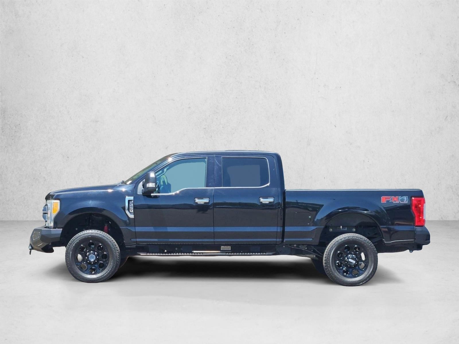 Thumbnail: 2017 Ford F-250 - 3