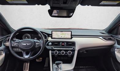 2022 Genesis G70