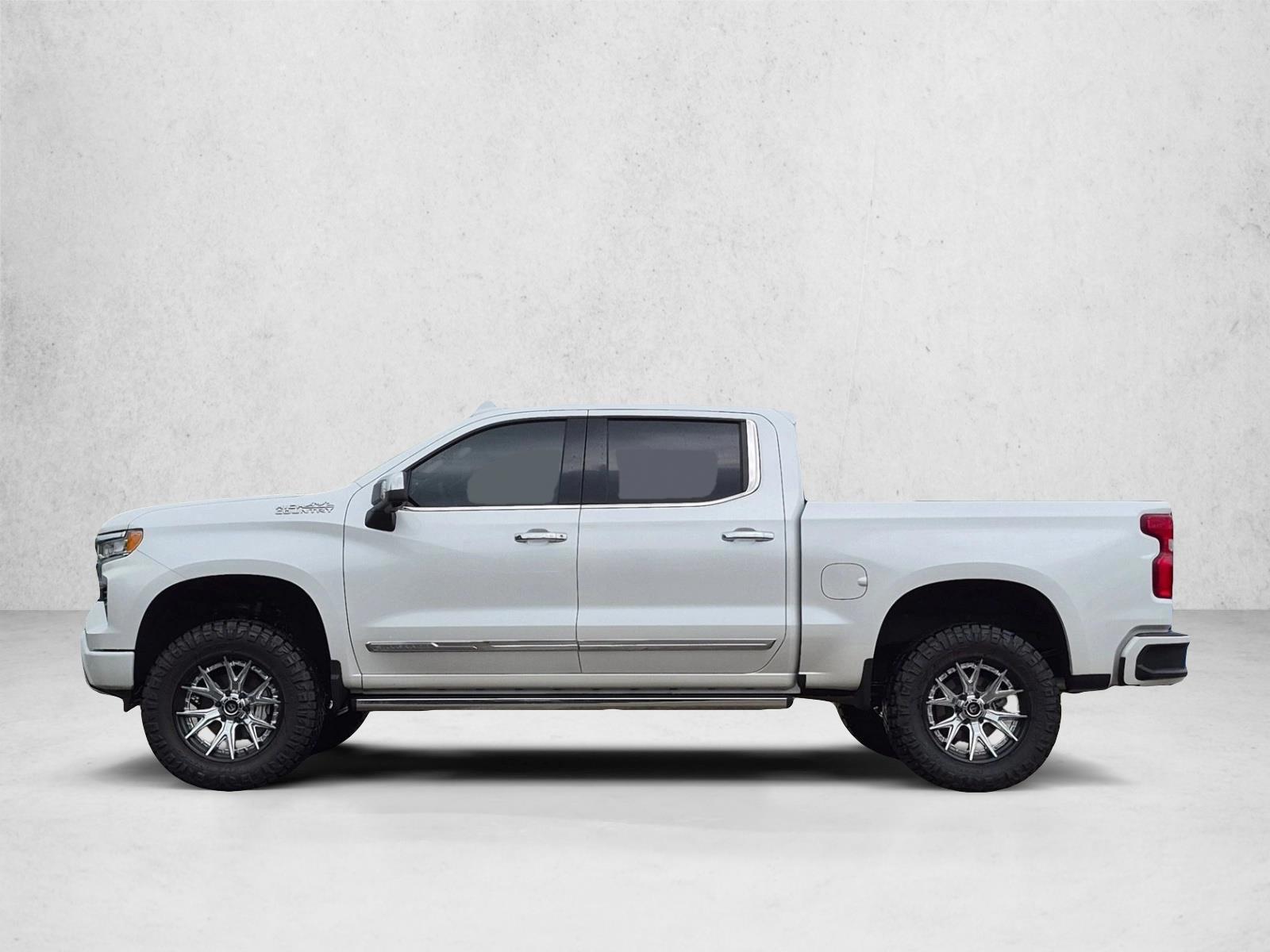 Thumbnail: 2025 Chevrolet Silverado 1500 - 2