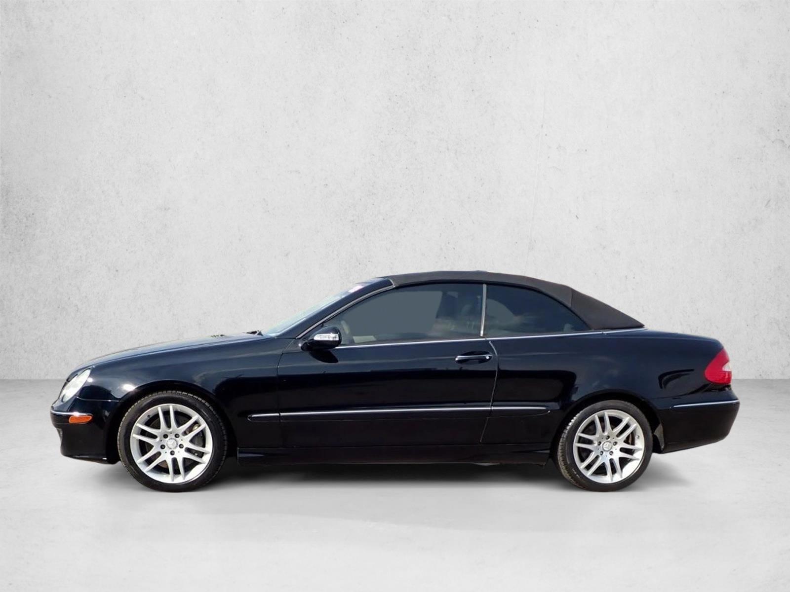 Thumbnail: 2009 Mercedes-Benz CLK - 2
