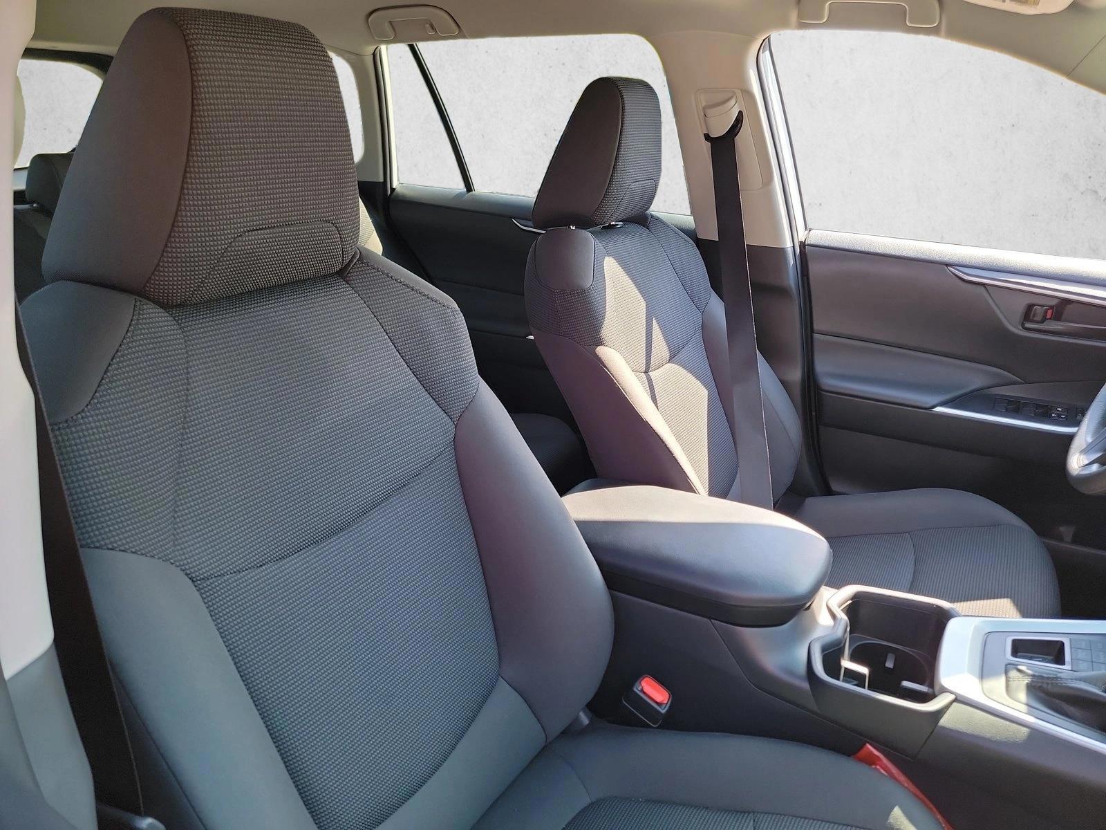 2024 Toyota ToyotaRAV4, photo 12