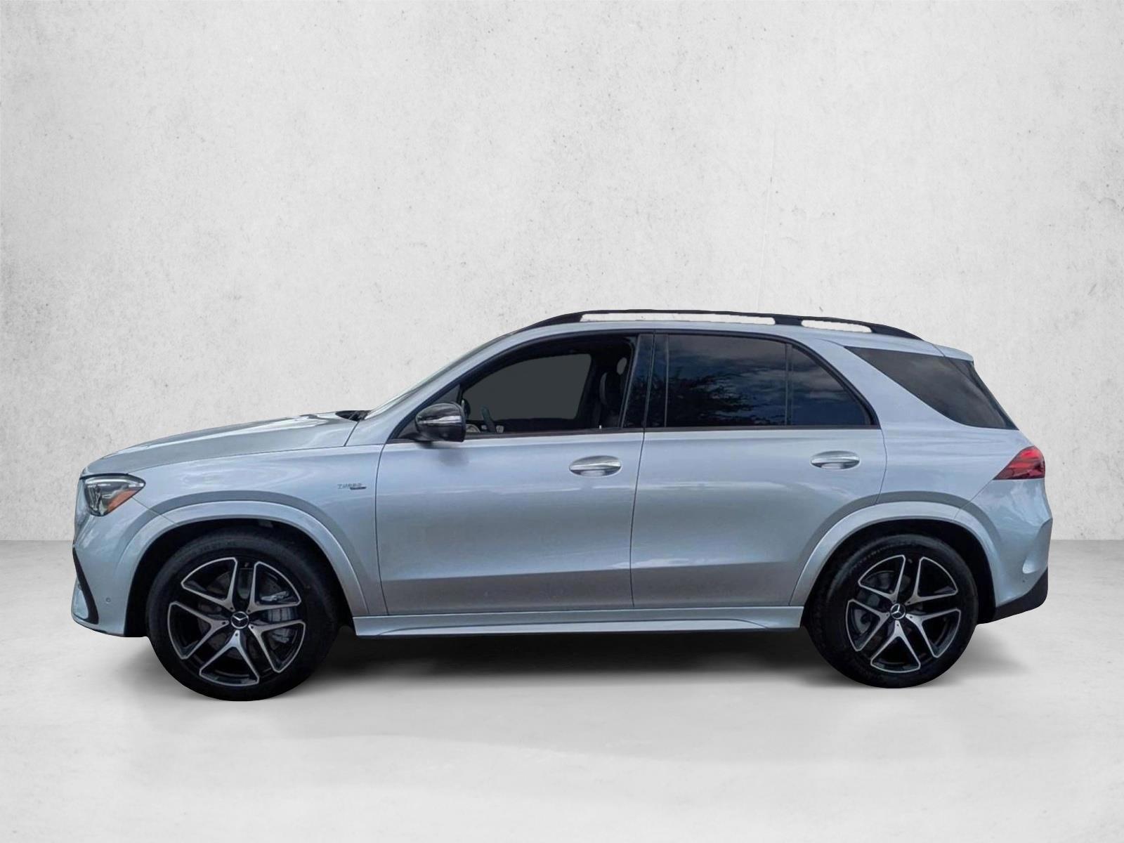 Thumbnail: 2026 Mercedes-Benz GLE - 2