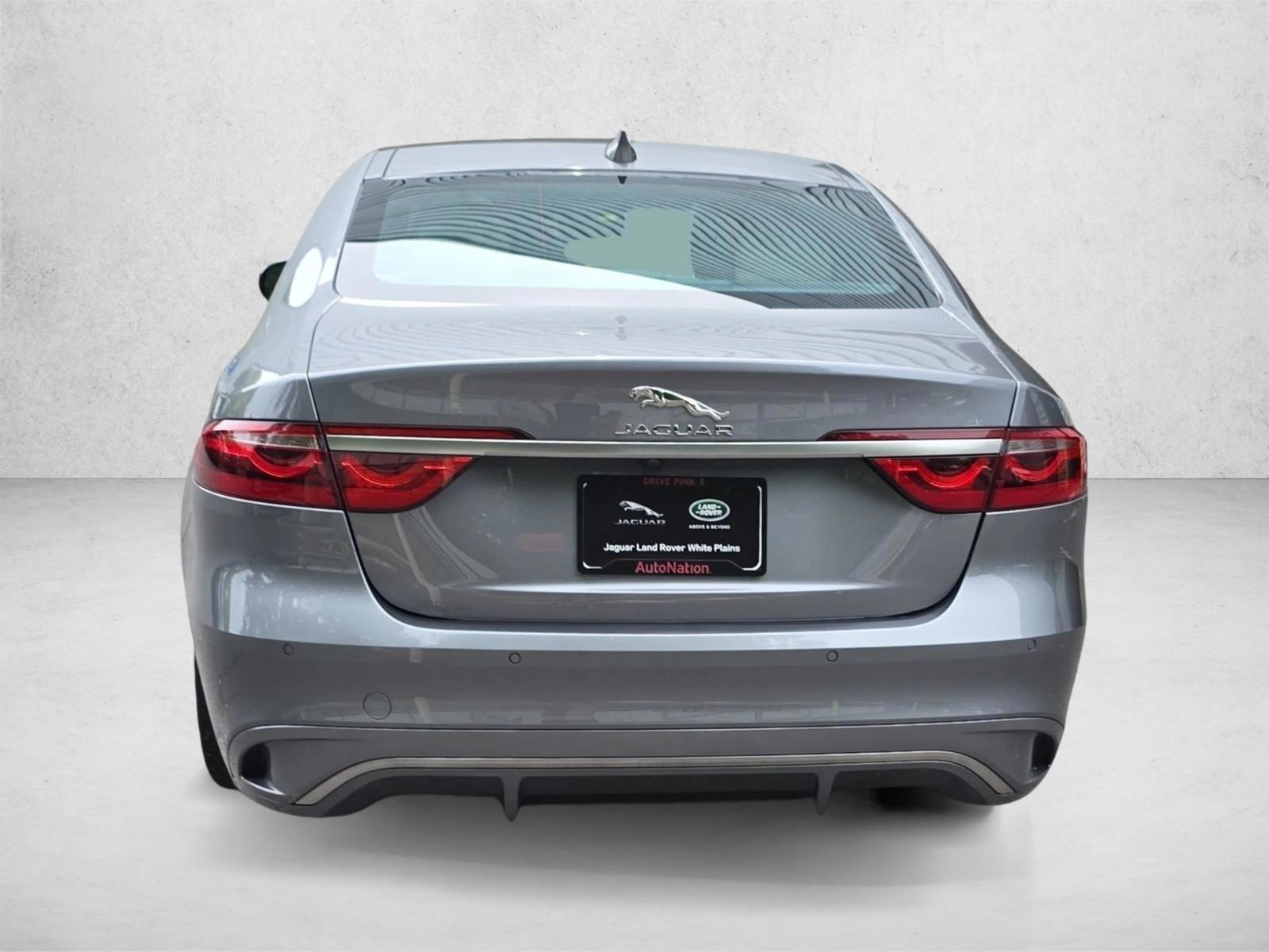 2024 Jaguar XF R-Dynamic SE - Photo 6