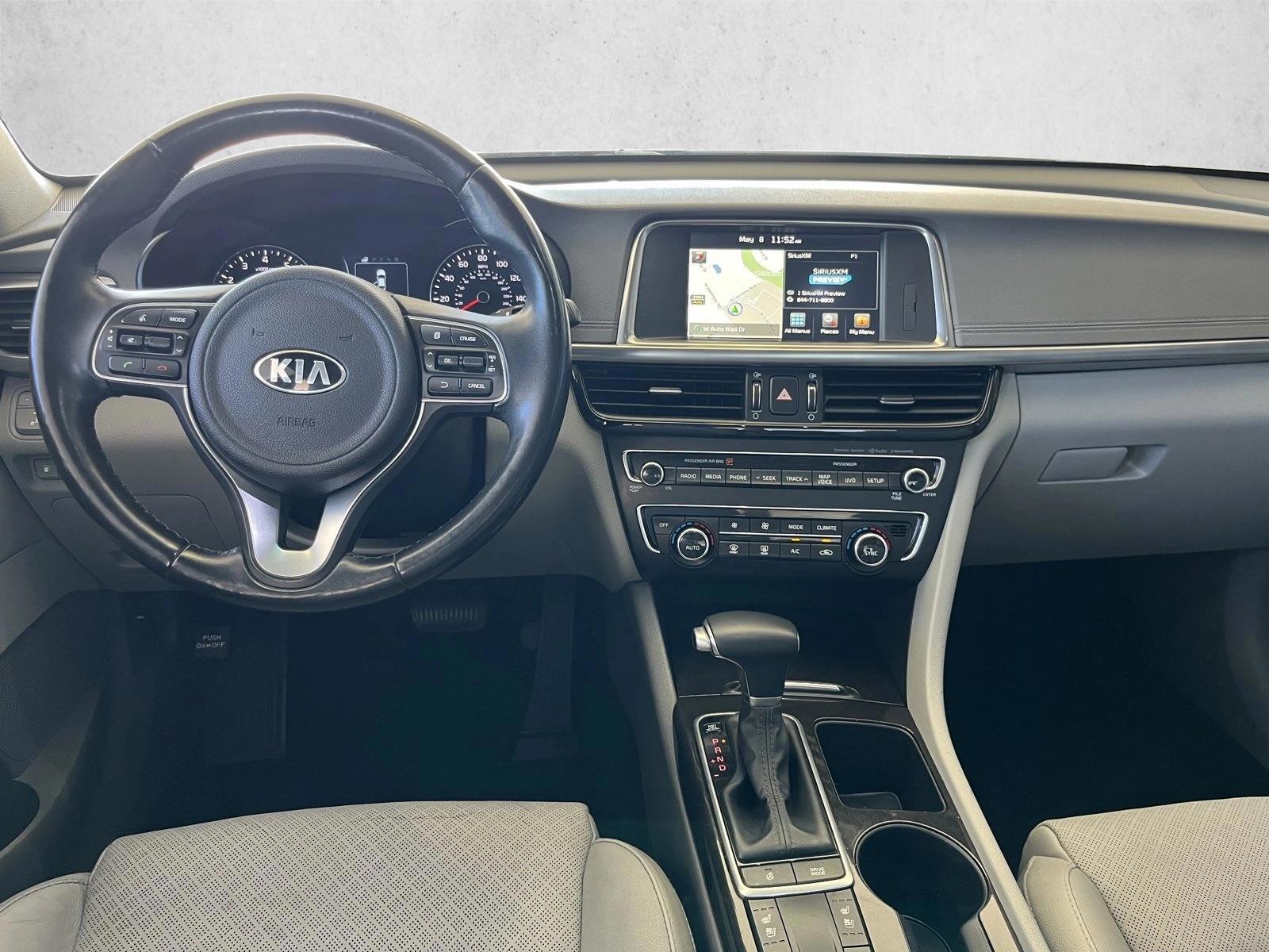 Thumbnail: 2016 Kia Optima - 3