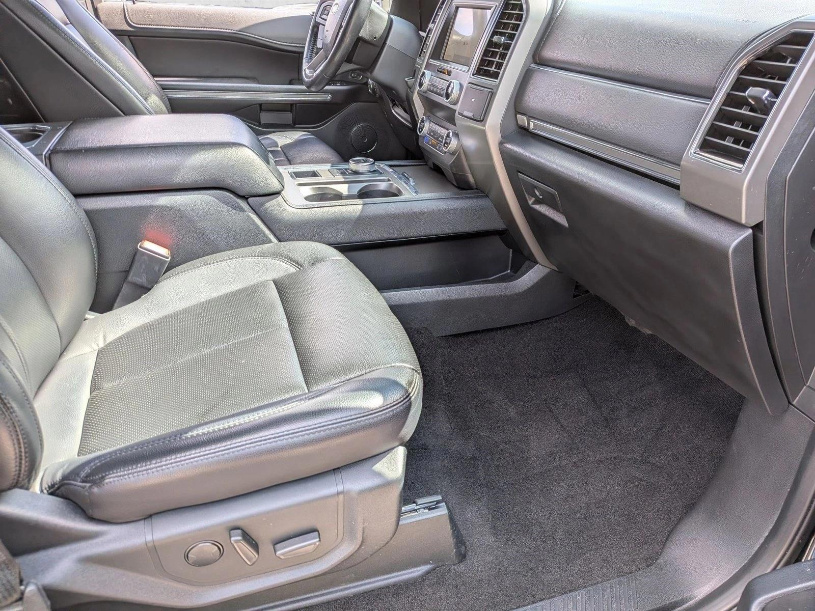 Thumbnail: 2021 Ford Expedition MAX - 6