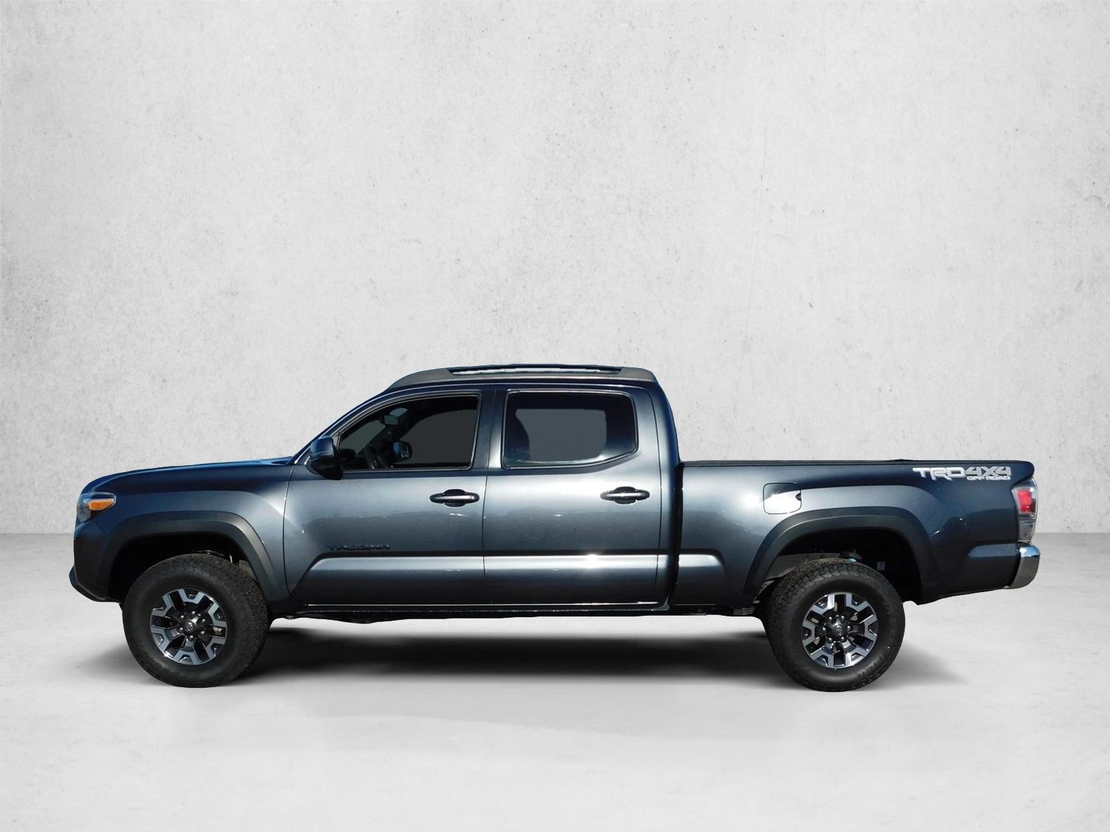 Thumbnail: 2022 Toyota Tacoma - 3