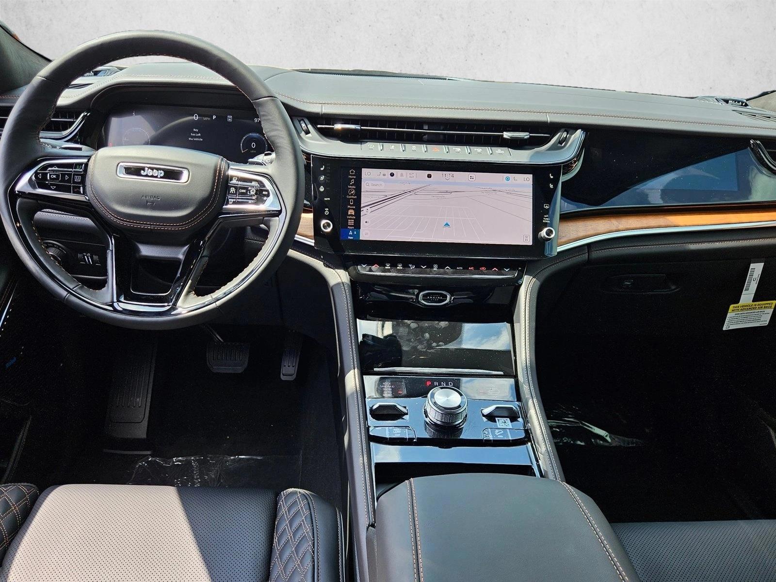 Thumbnail: 2026 Jeep Grand Cherokee L - 3