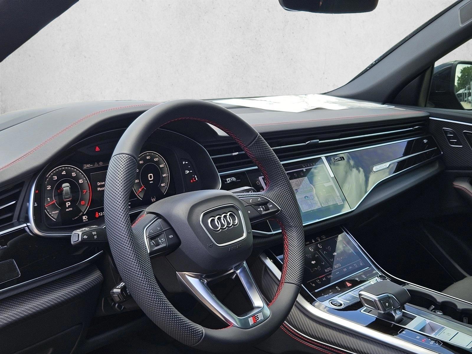 Thumbnail: 2026 Audi Q8 - 3