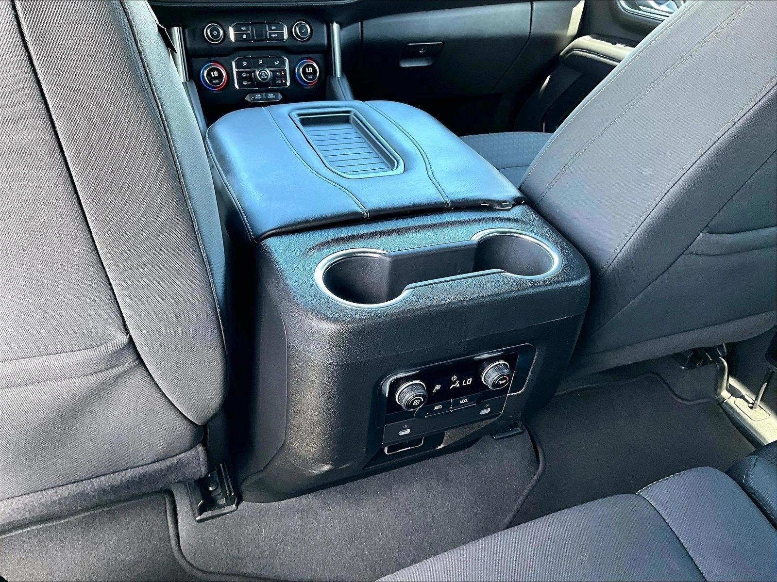 Thumbnail: 2024 Chevrolet Tahoe - 5
