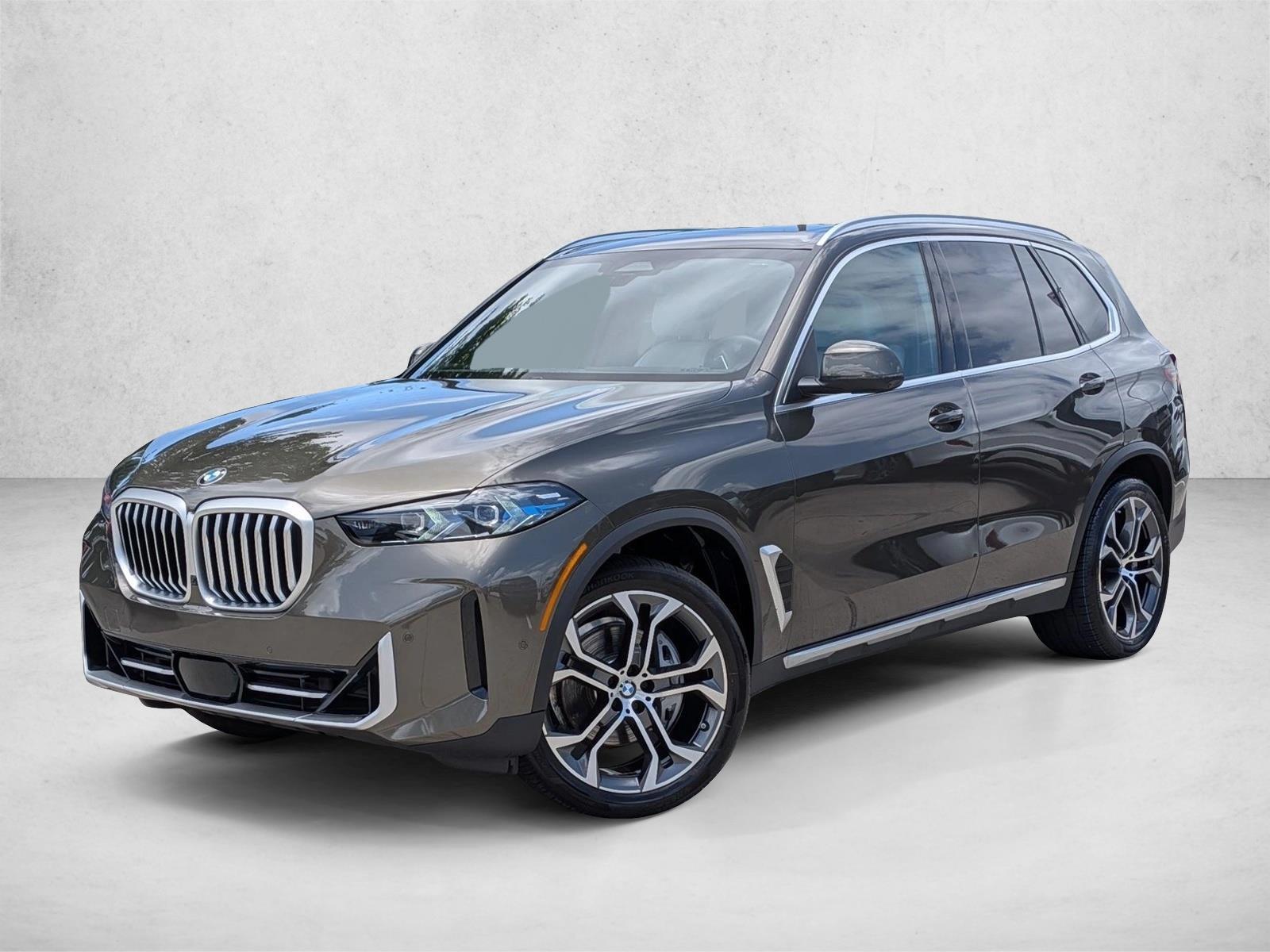 Thumbnail: 2026 BMW X5 - 1