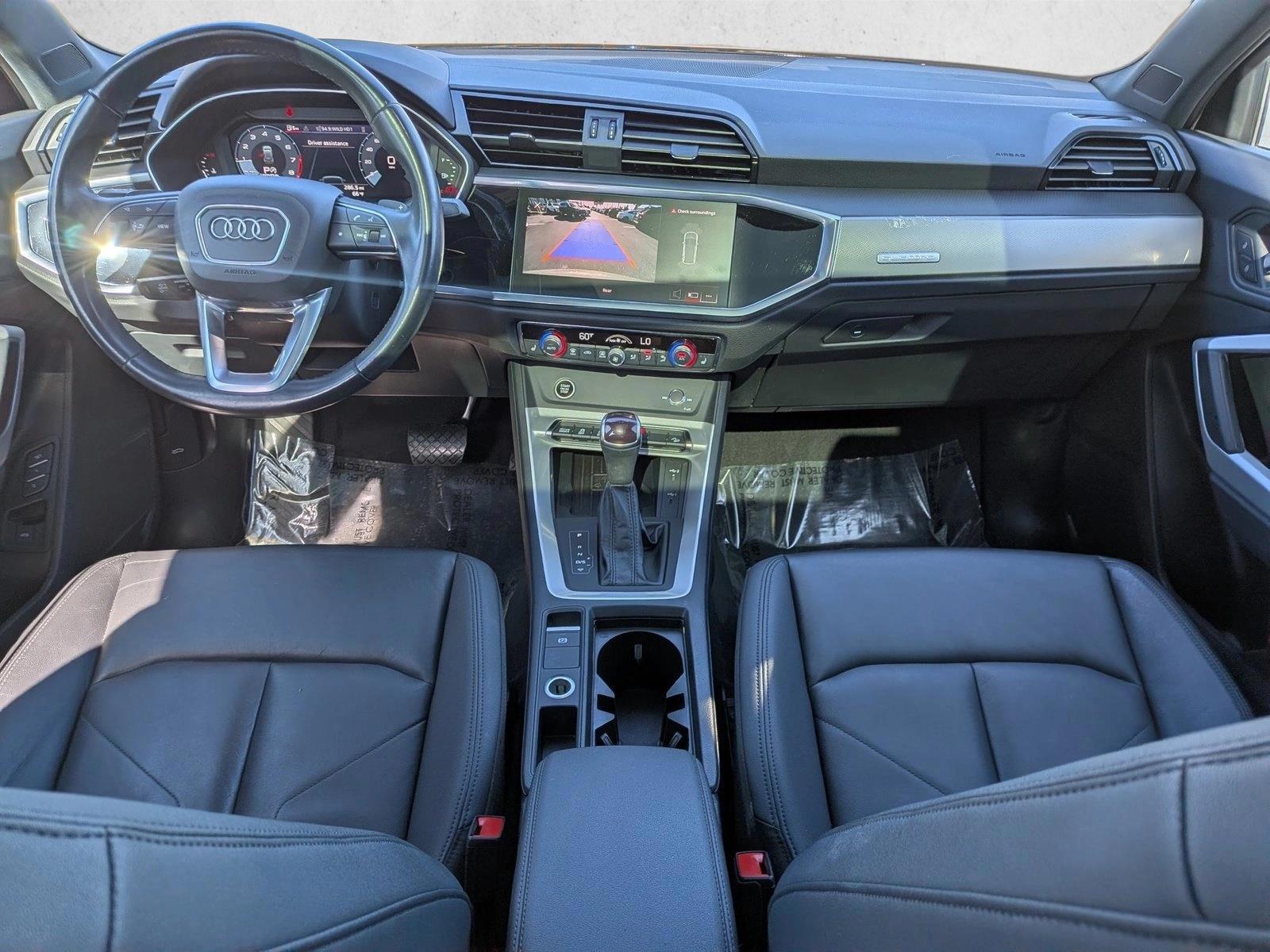 Thumbnail: 2024 Audi Q3 - 4