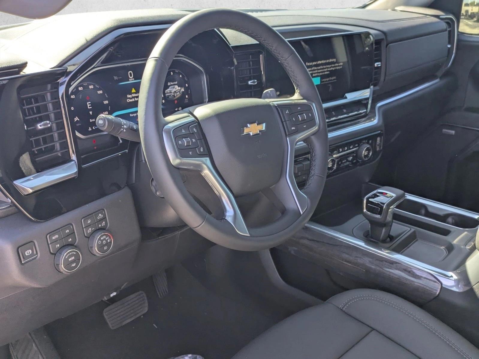 Thumbnail: 2026 Chevrolet Silverado 1500 - 3