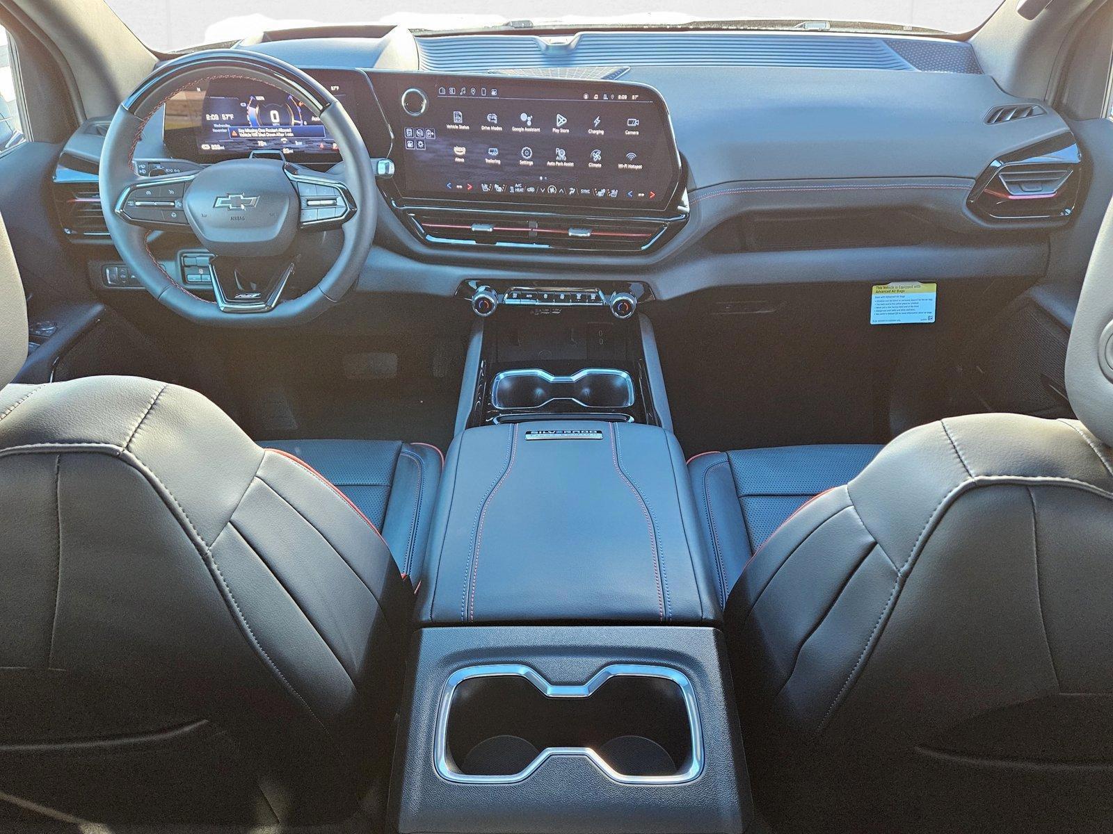 Thumbnail: 2024 Chevrolet Silverado EV - 3