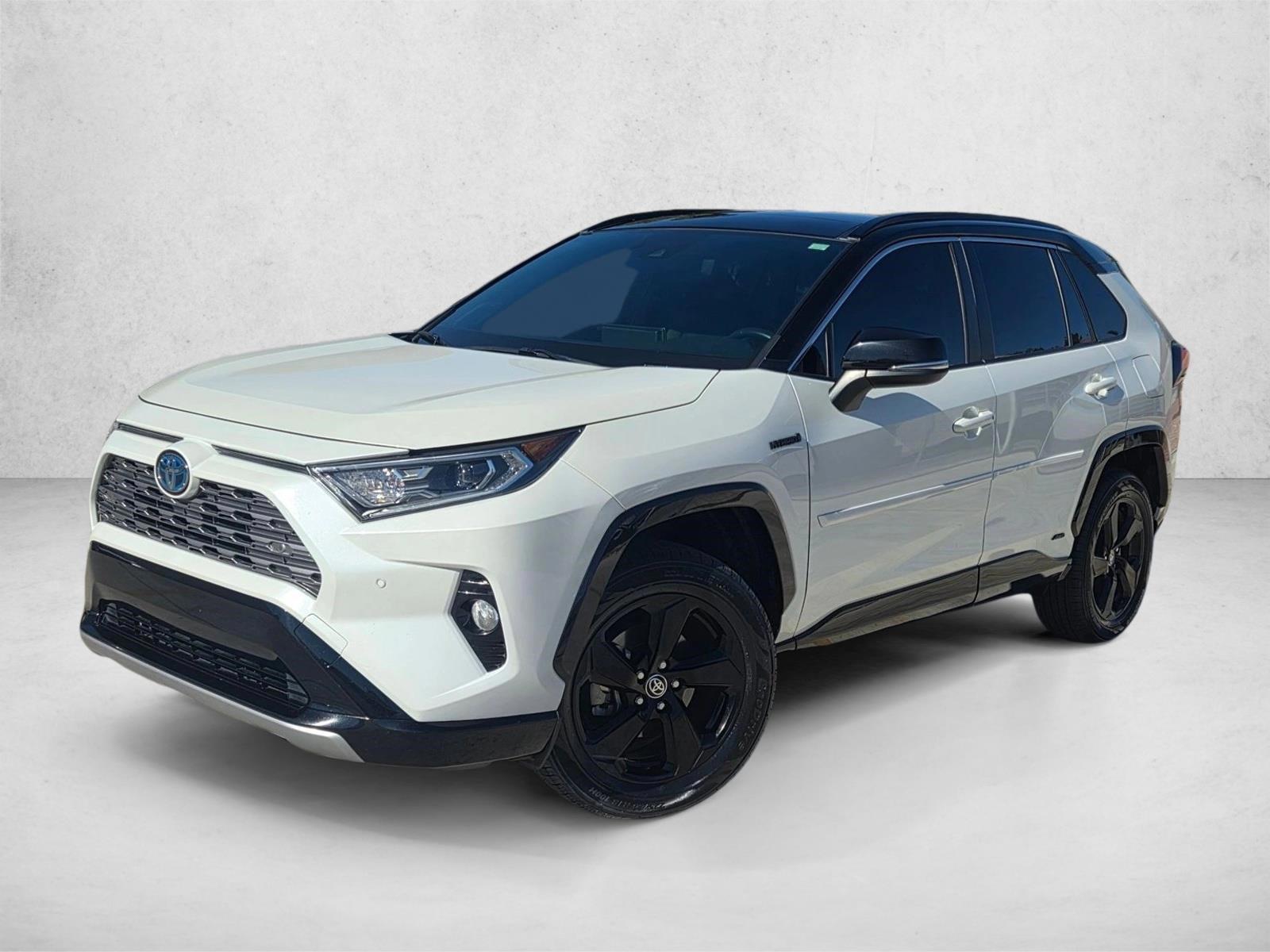 Thumbnail: 2020 Toyota RAV4 - 1