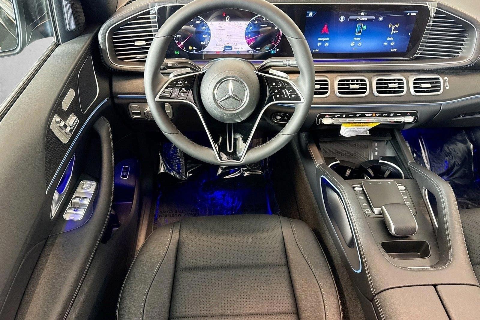 Thumbnail: 2026 Mercedes-Benz GLE - 4