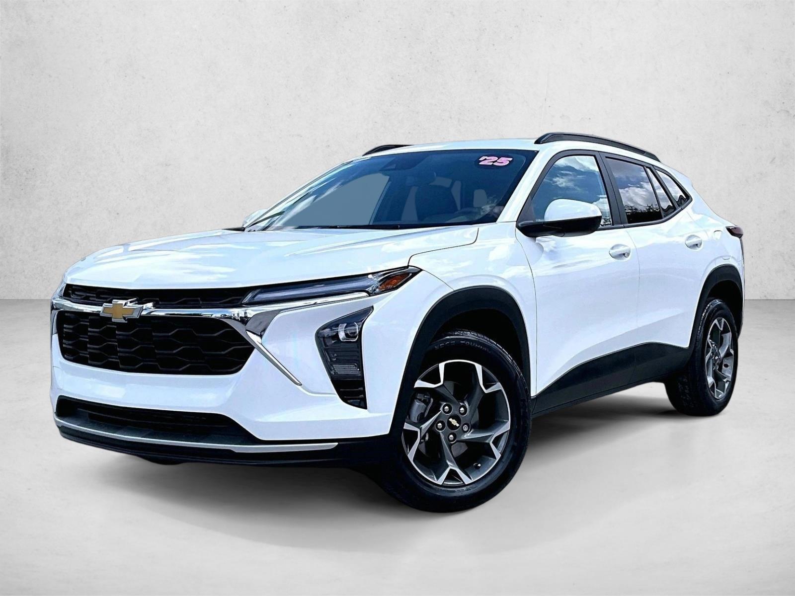 Thumbnail: 2025 Chevrolet Trax - 1