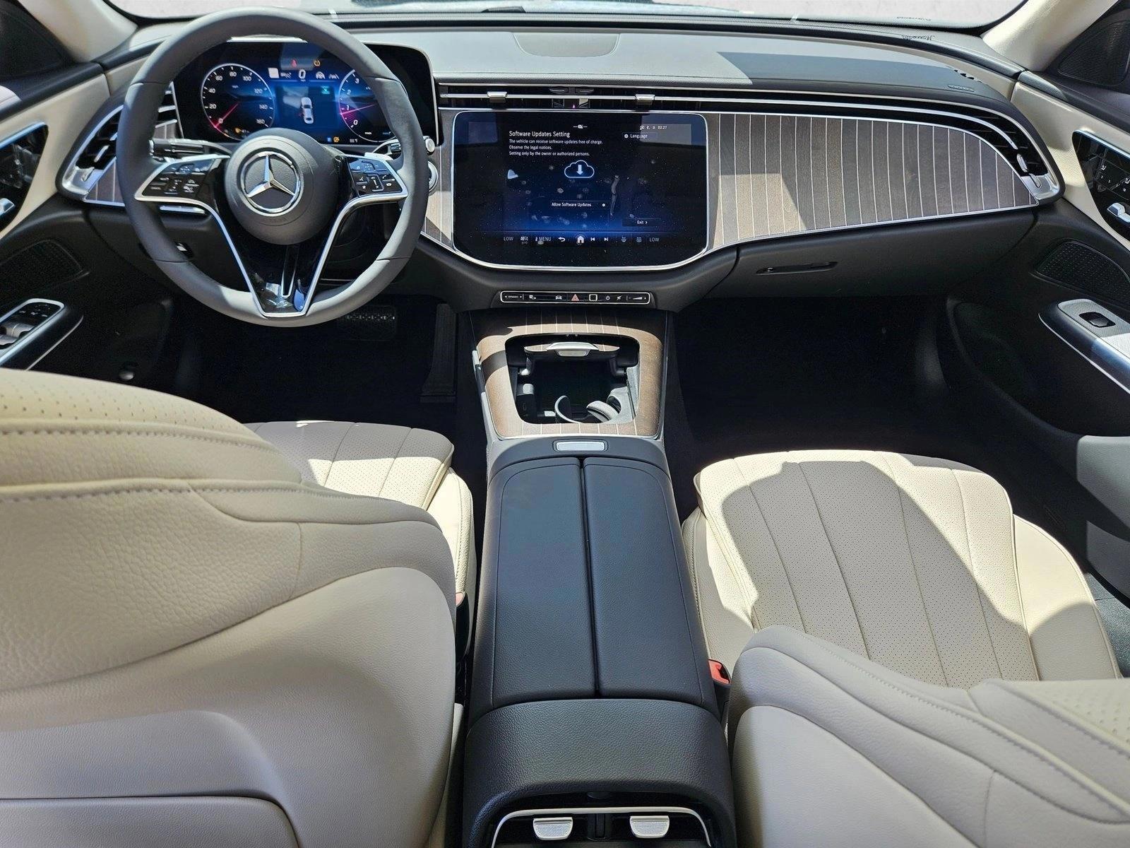 Thumbnail: 2026 Mercedes-Benz E-Class - 3