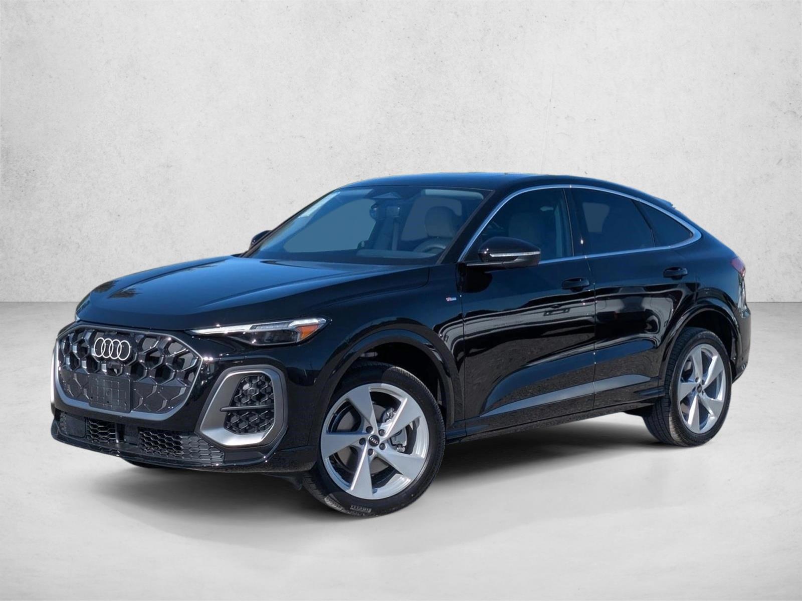 Thumbnail: 2026 Audi Q5 - 1
