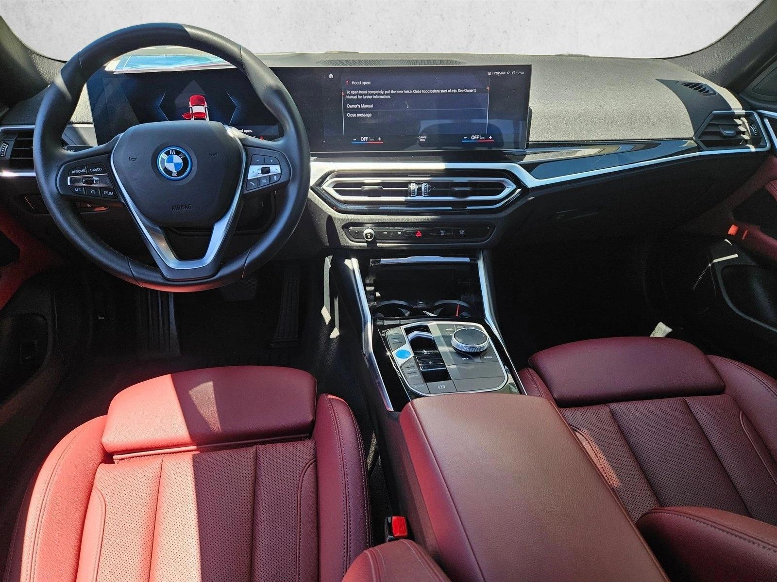 Thumbnail: 2023 BMW i4 - 3
