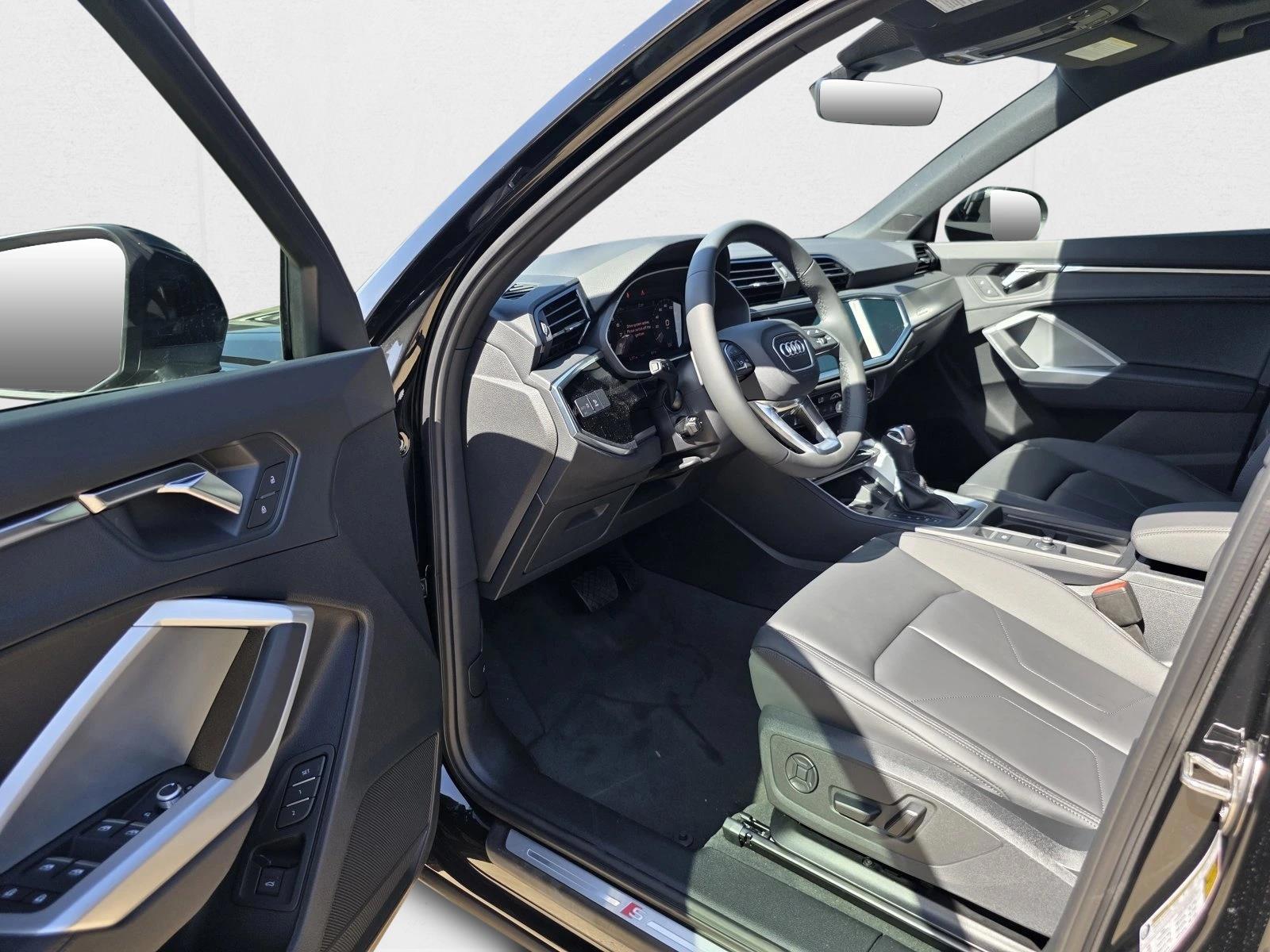 2025 Audi Q3 S Line Premium - Photo 14