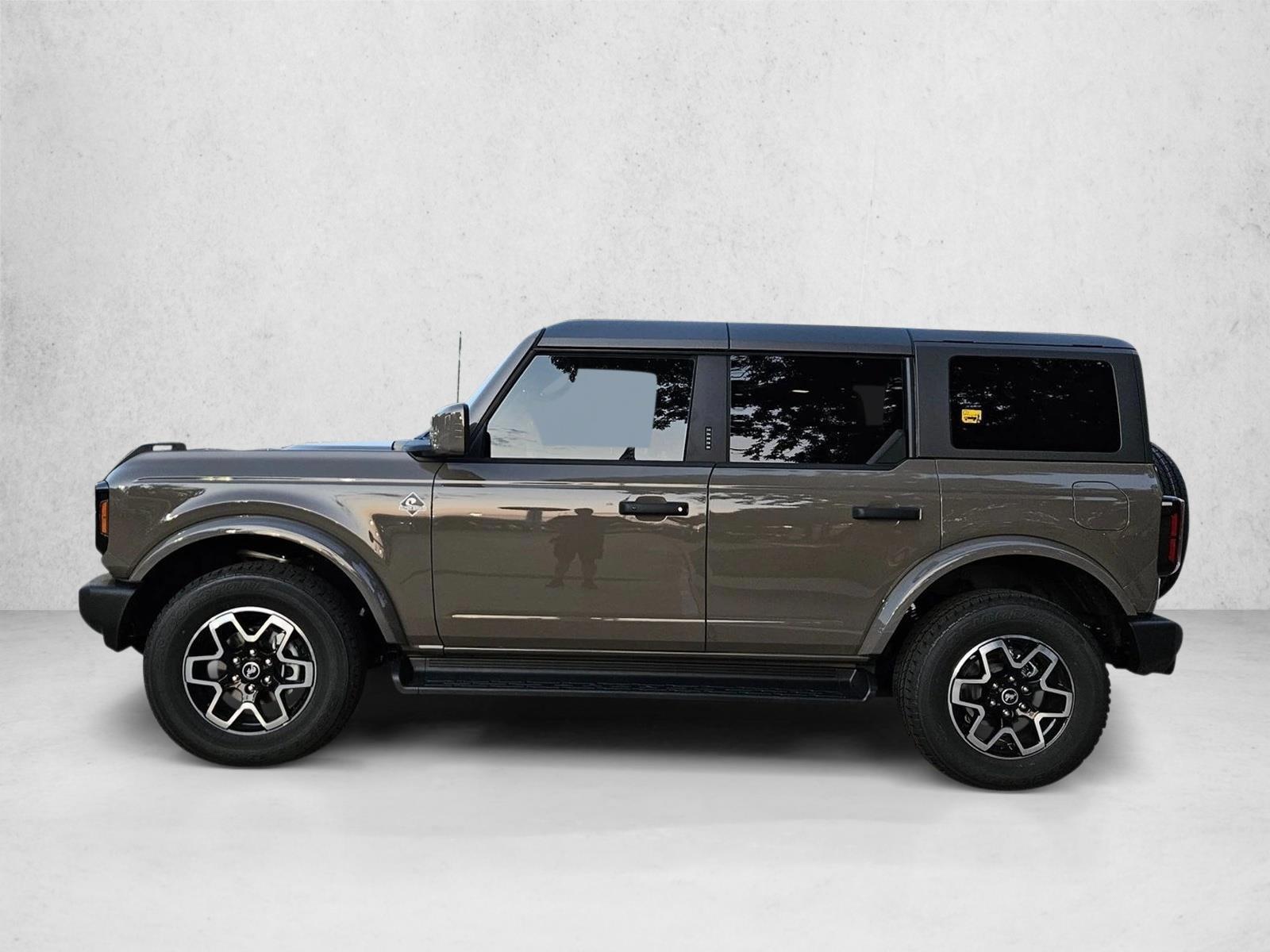 Thumbnail: 2026 Ford Bronco - 2