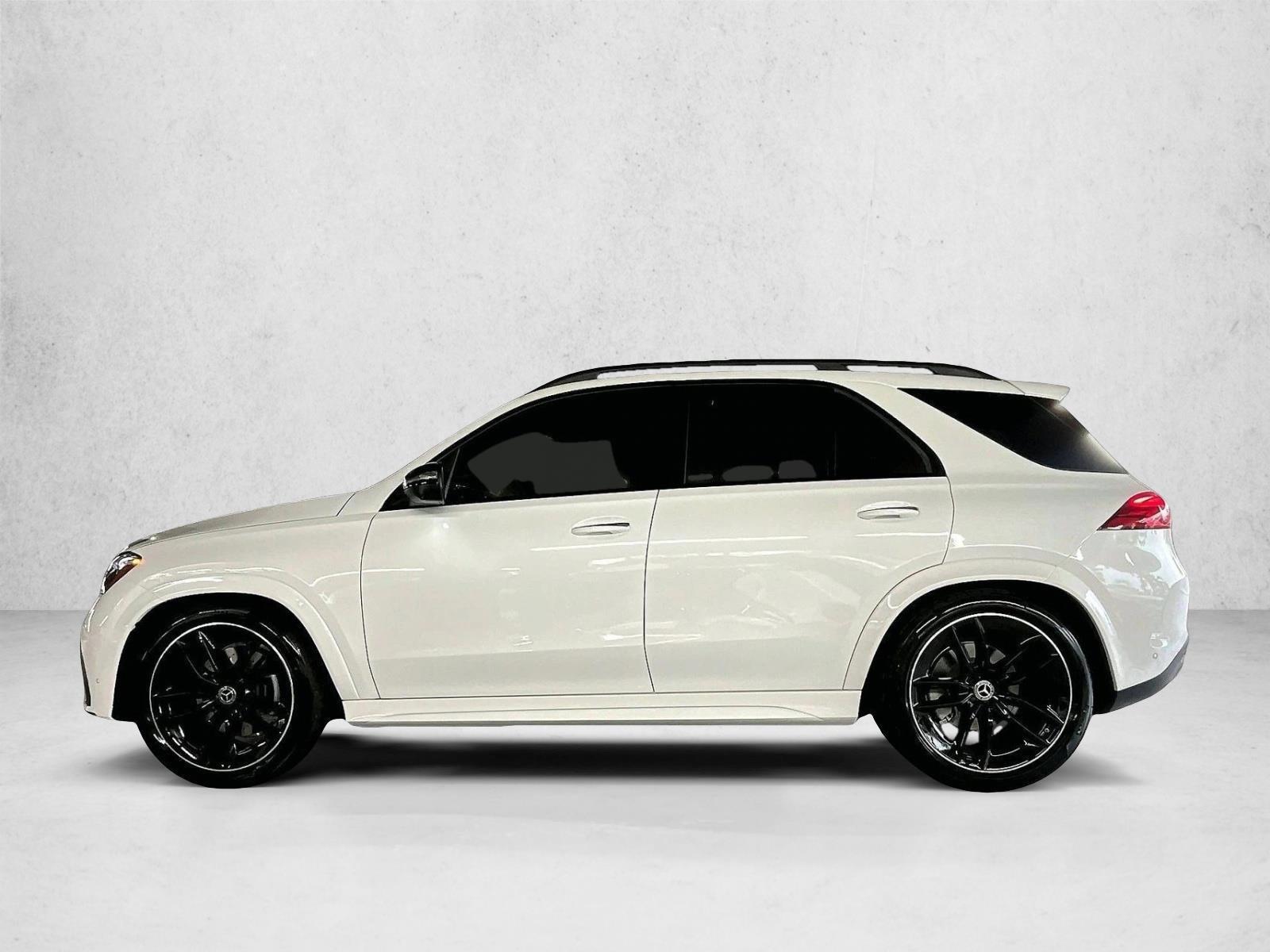 Thumbnail: 2026 Mercedes-Benz GLE - 2